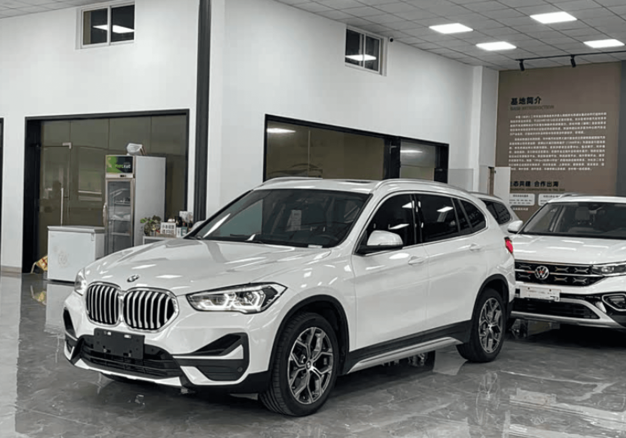 BMW X1 - 1