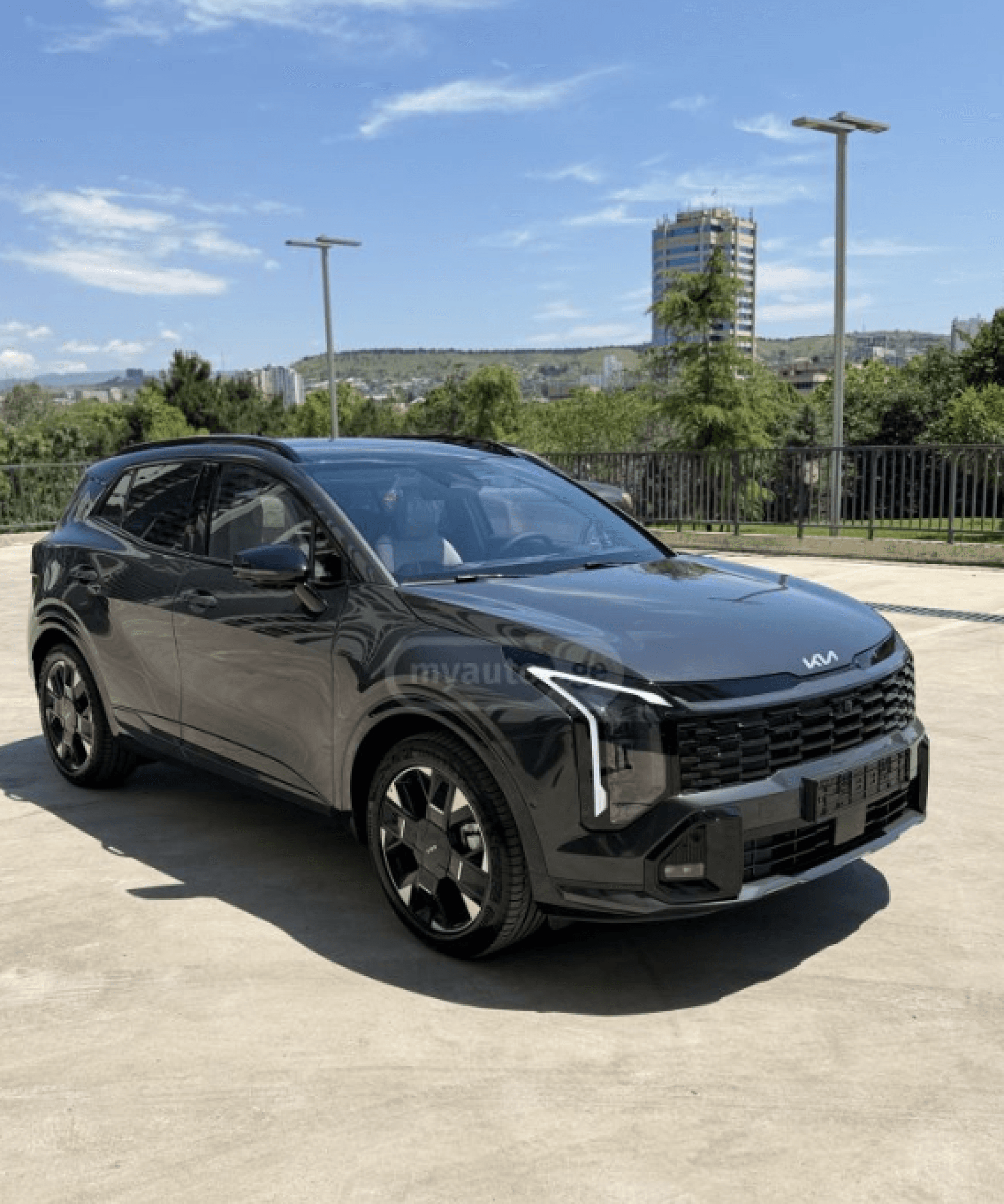 Kia Sportage Grey 2026 - 1