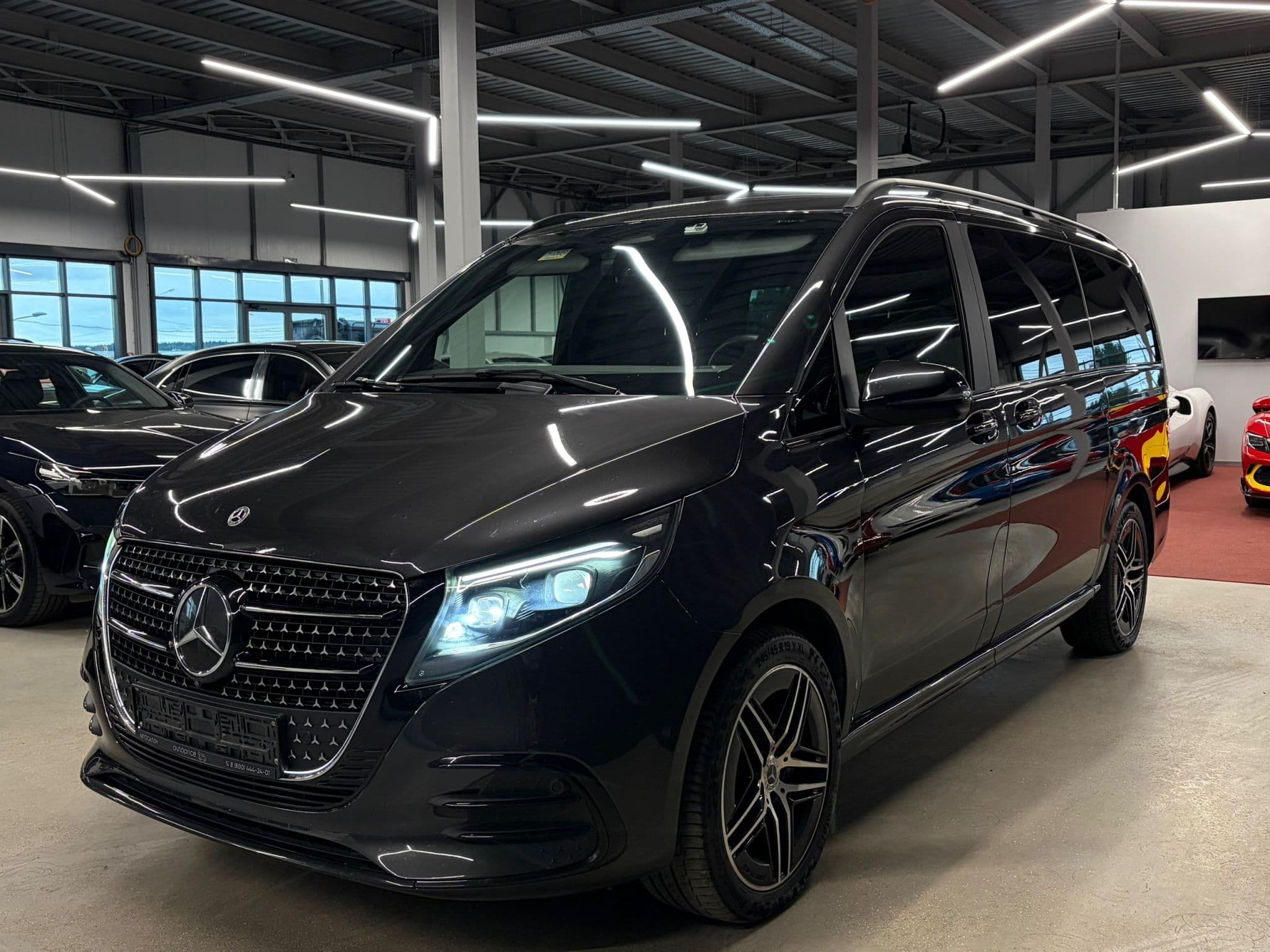 Mercedes-Benz V-Класс - 1