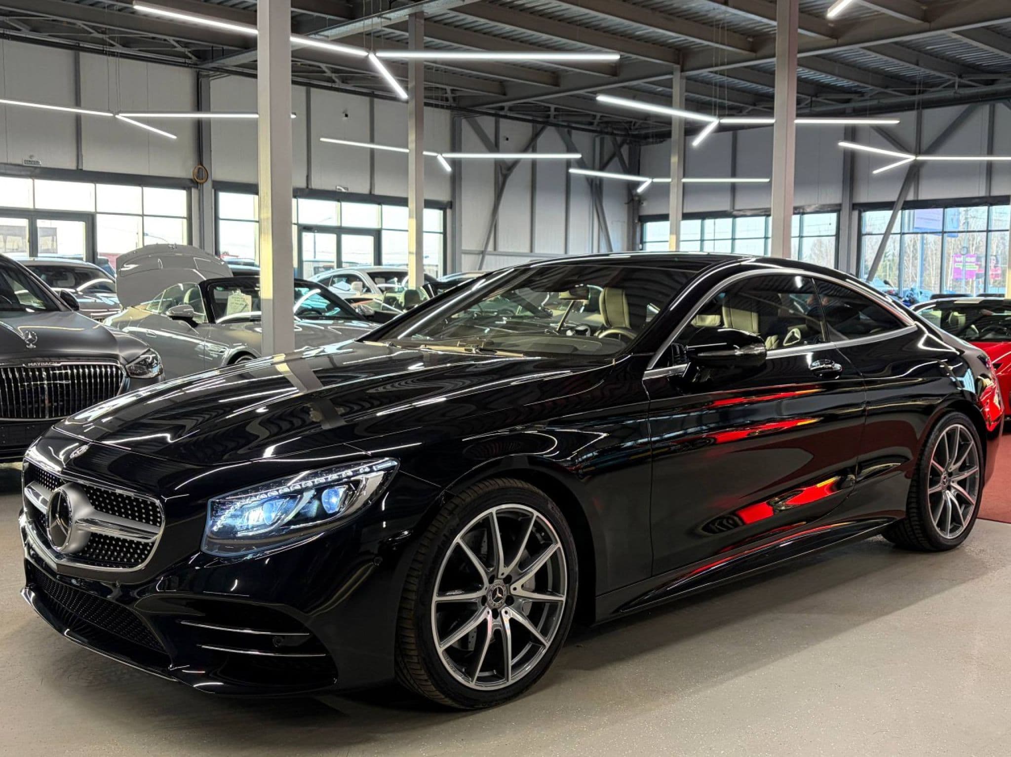 Mercedes-Benz S-Класс - 1