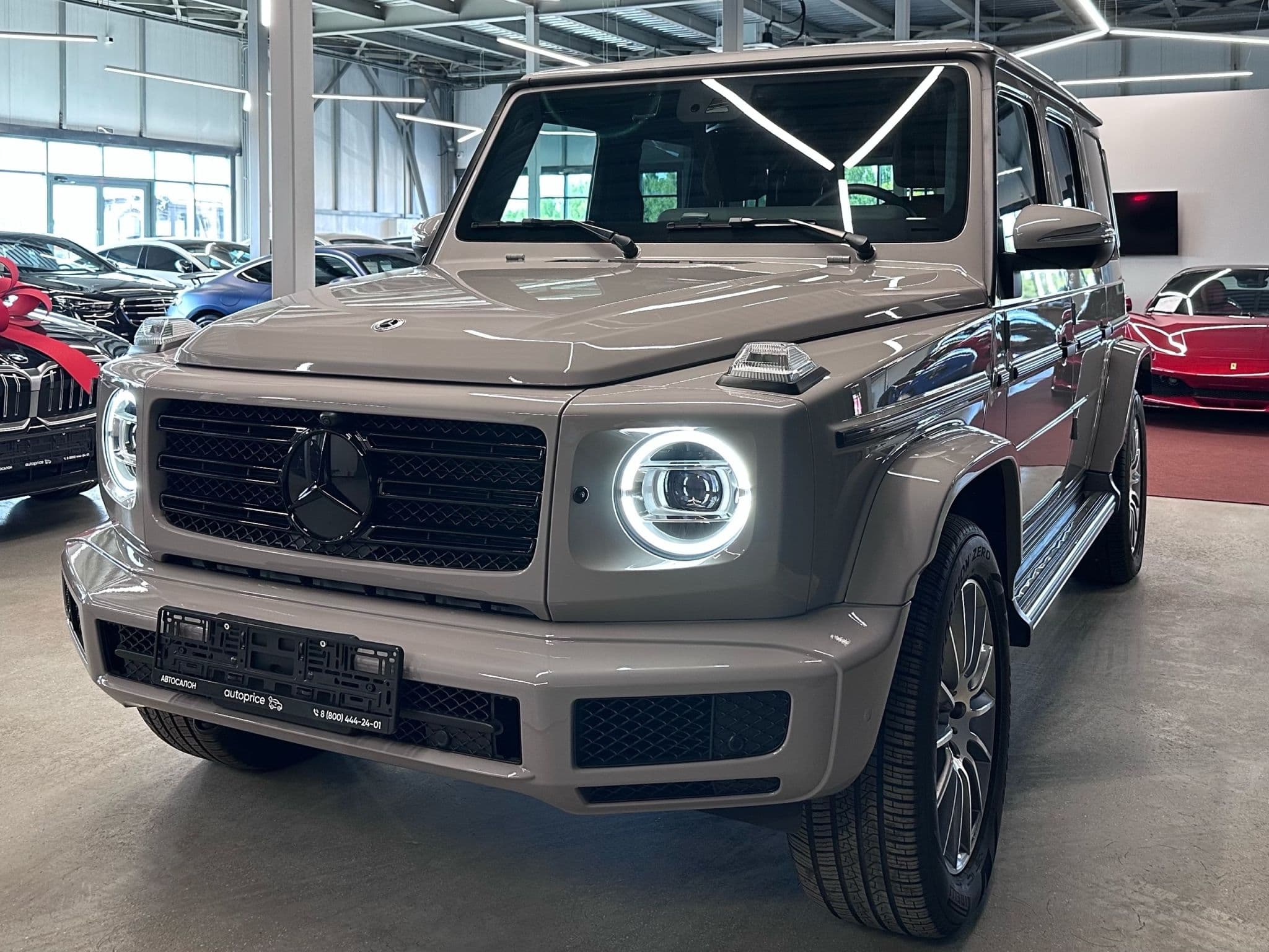Mercedes-Benz G-Класс - 1