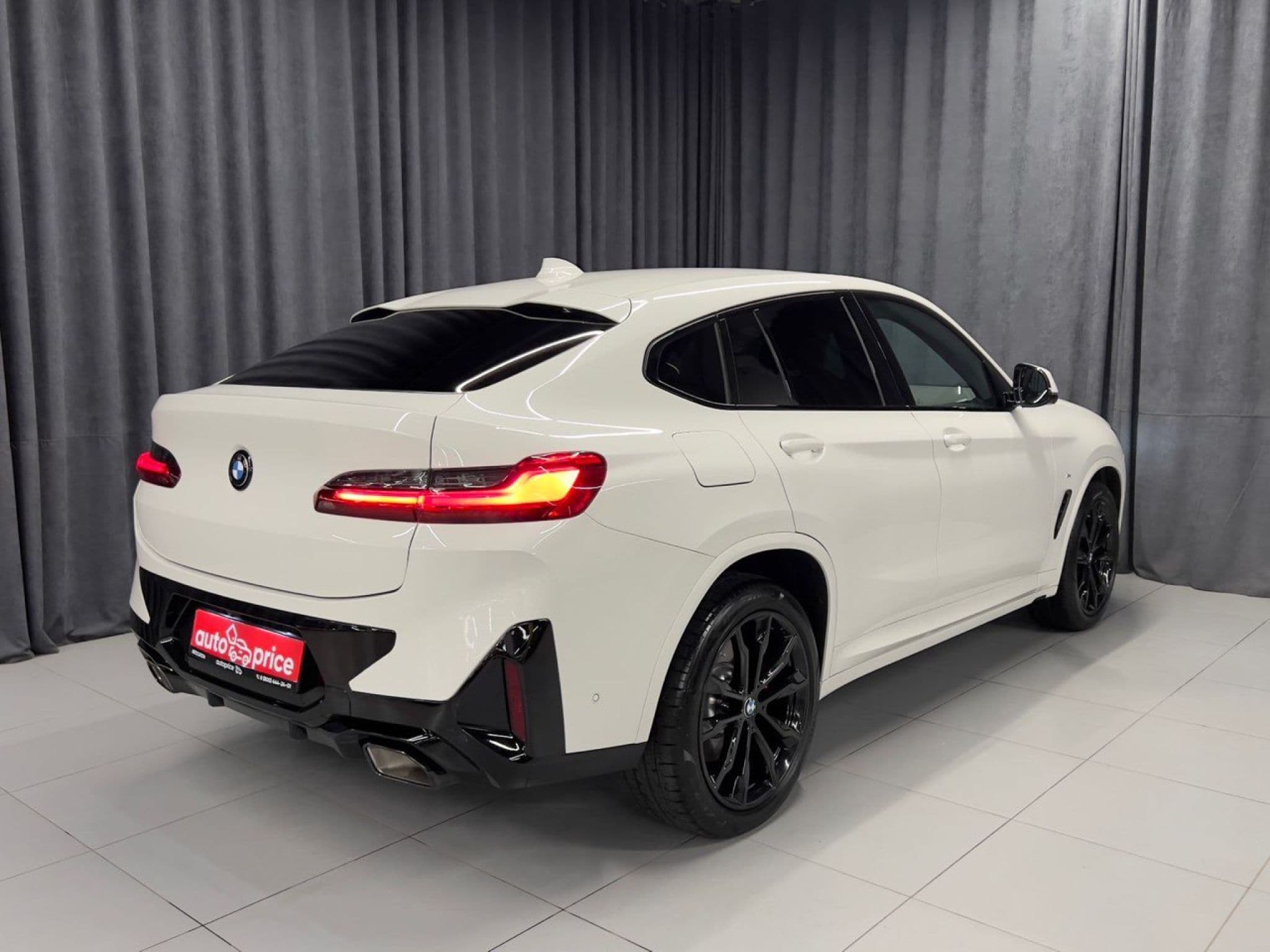 BMW X4 - 4
