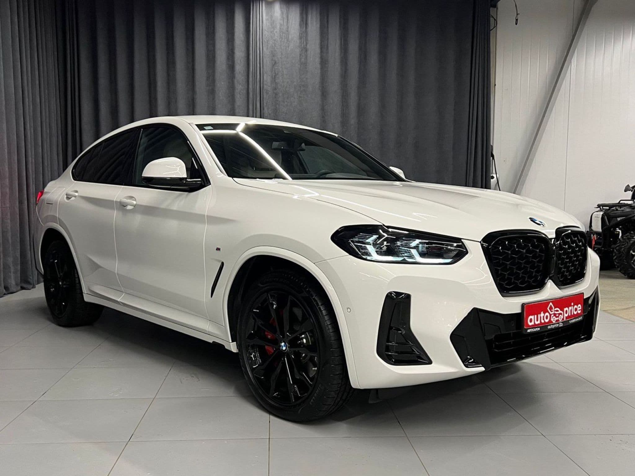 BMW X4 - 1