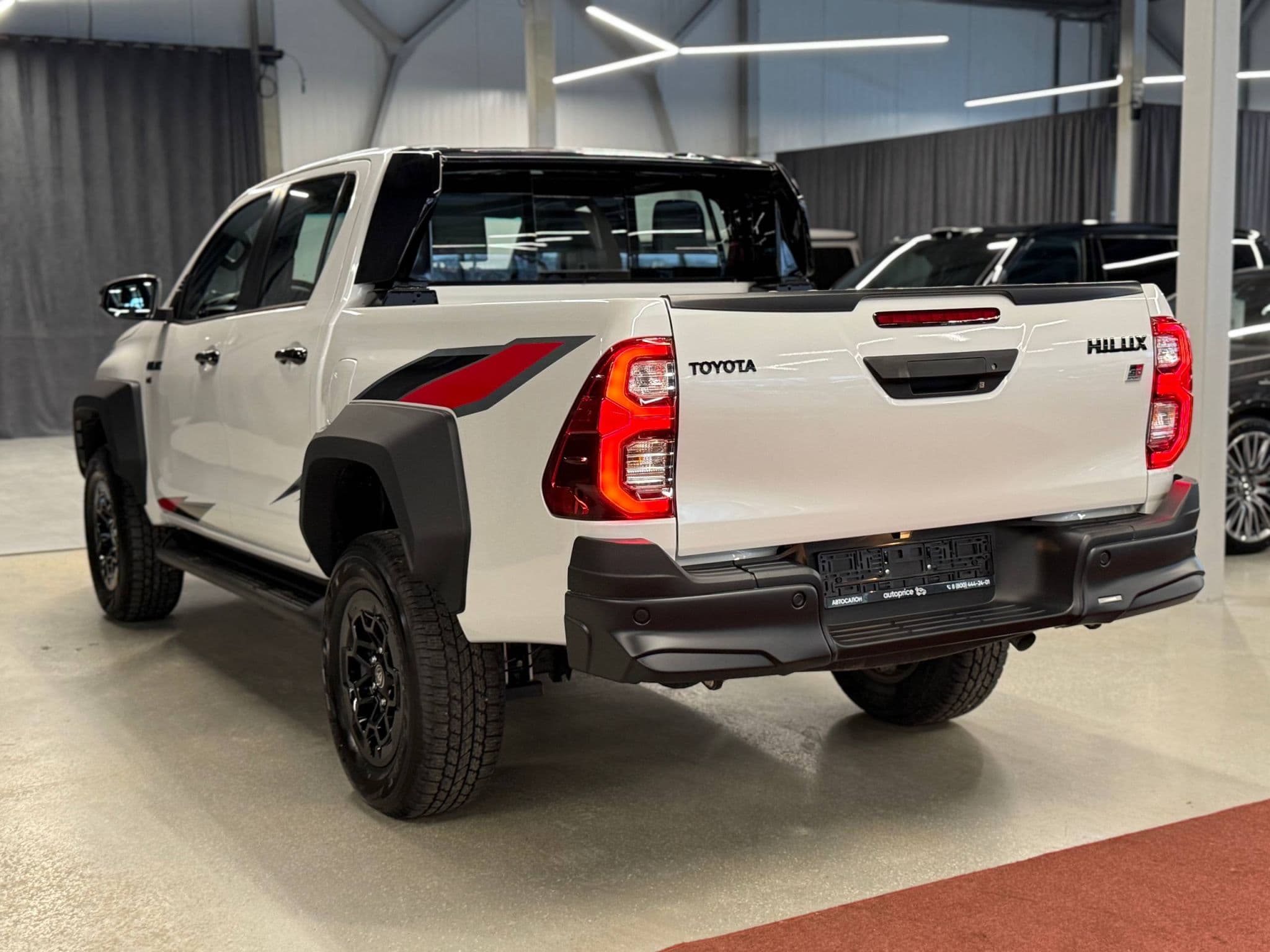 Toyota Hilux - 5