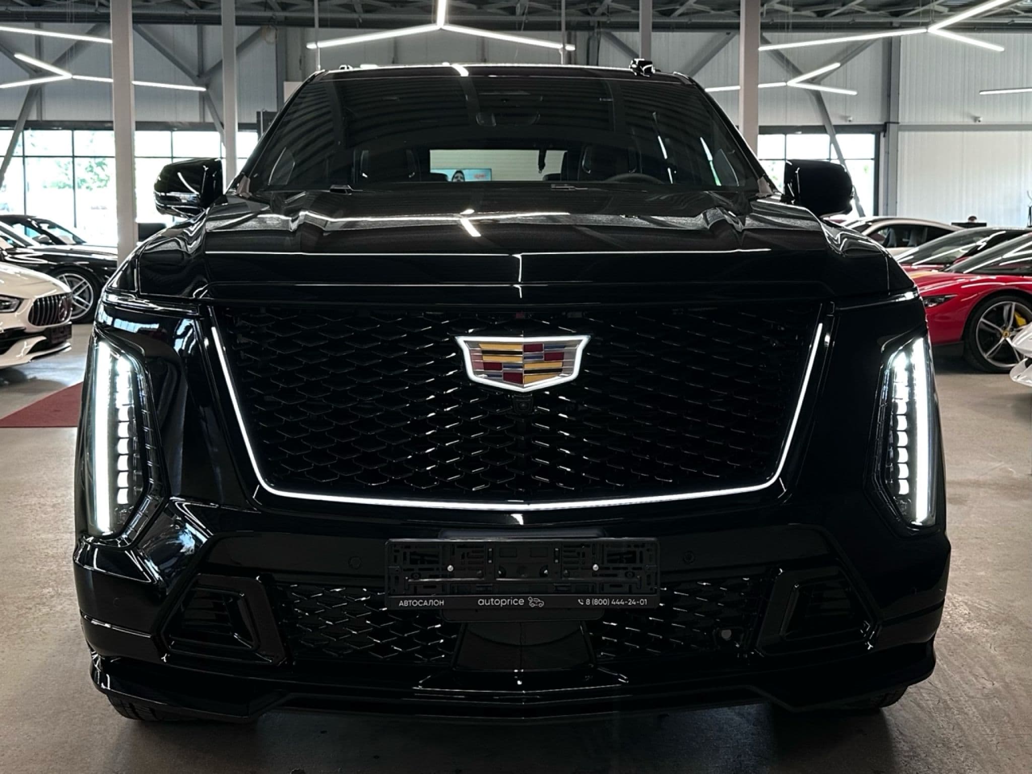 Cadillac Escalade-V - 3