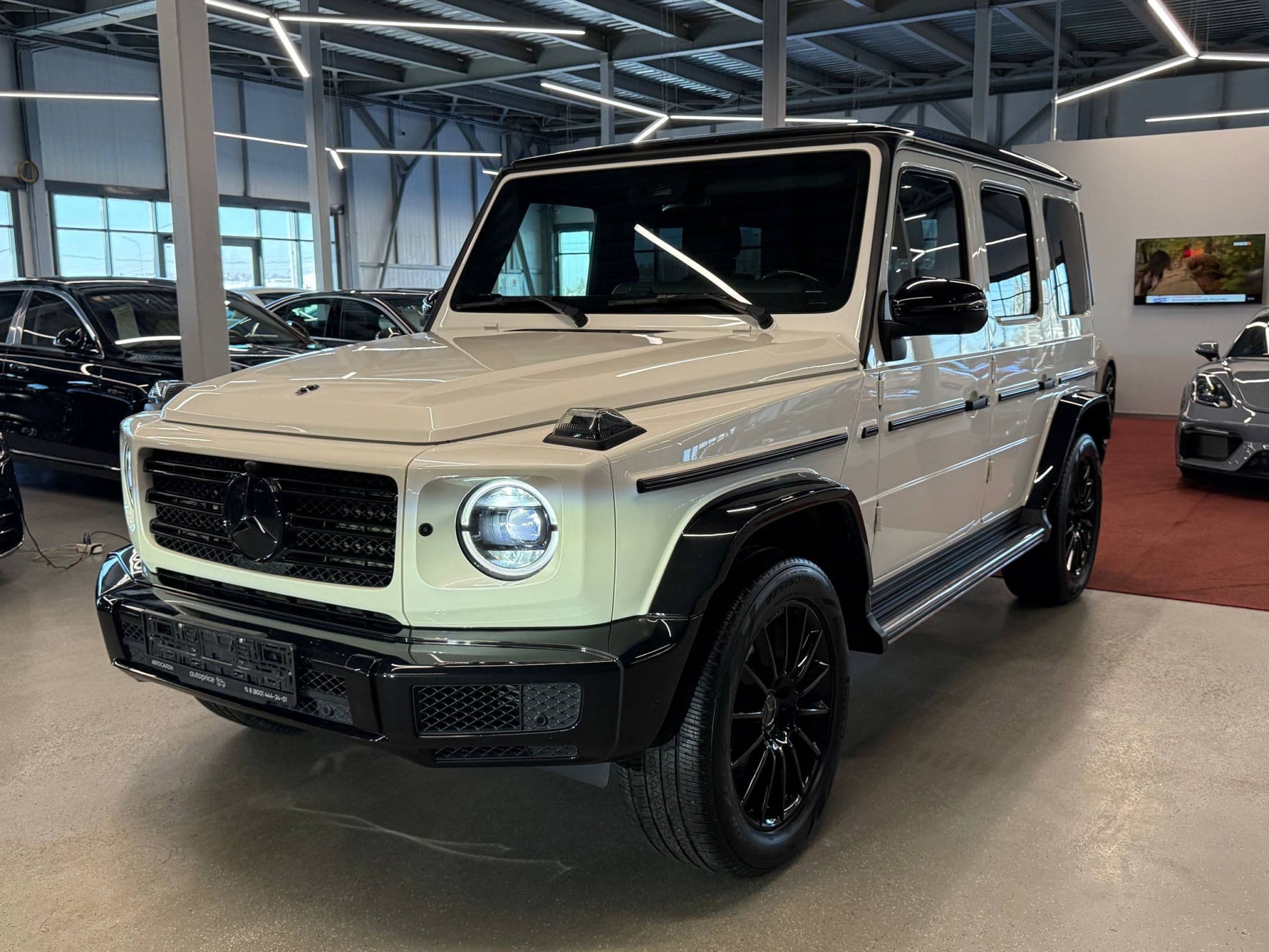 Mercedes-Benz G-Класс - 1