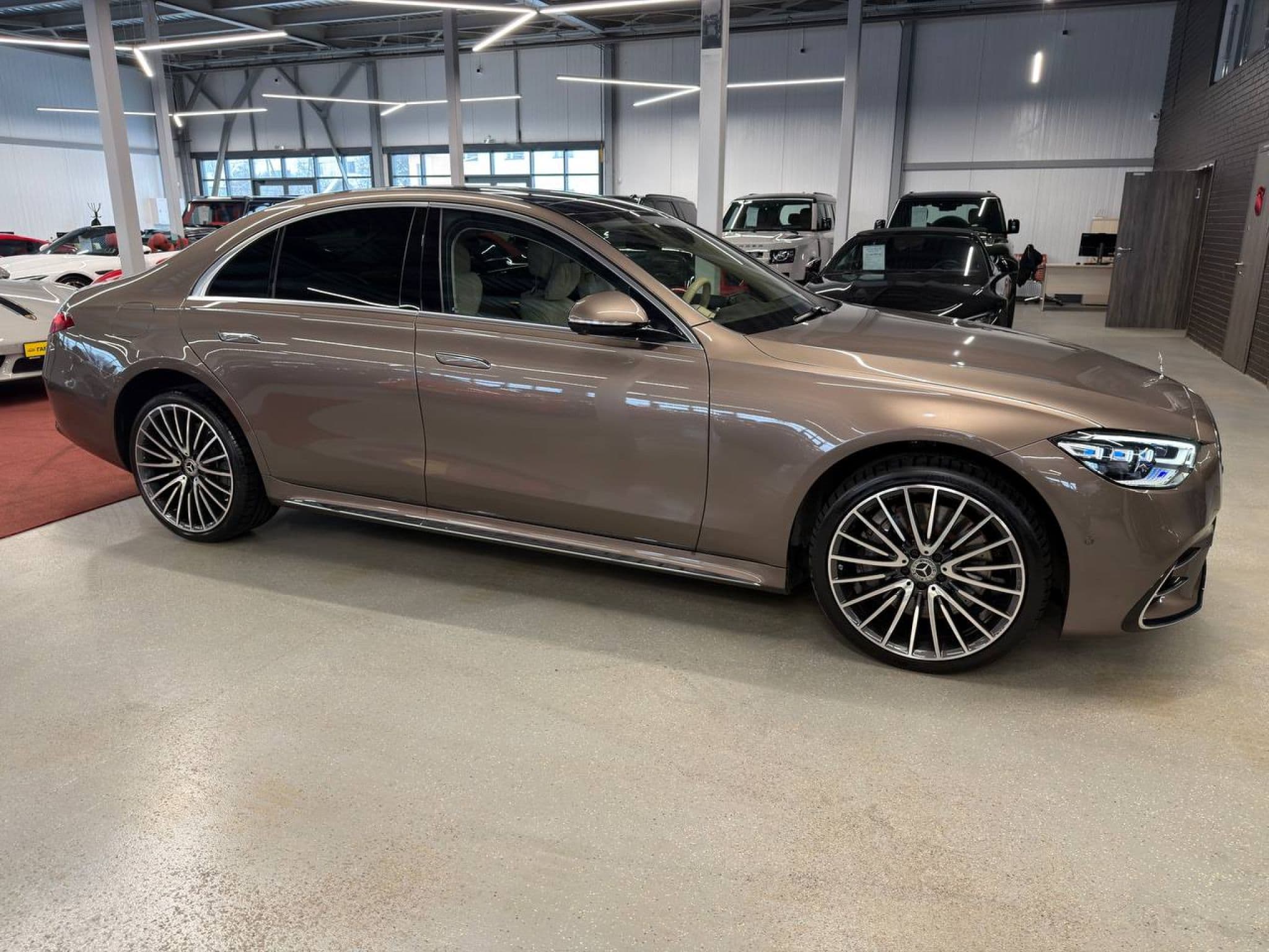 Mercedes-Benz S-Класс - 4