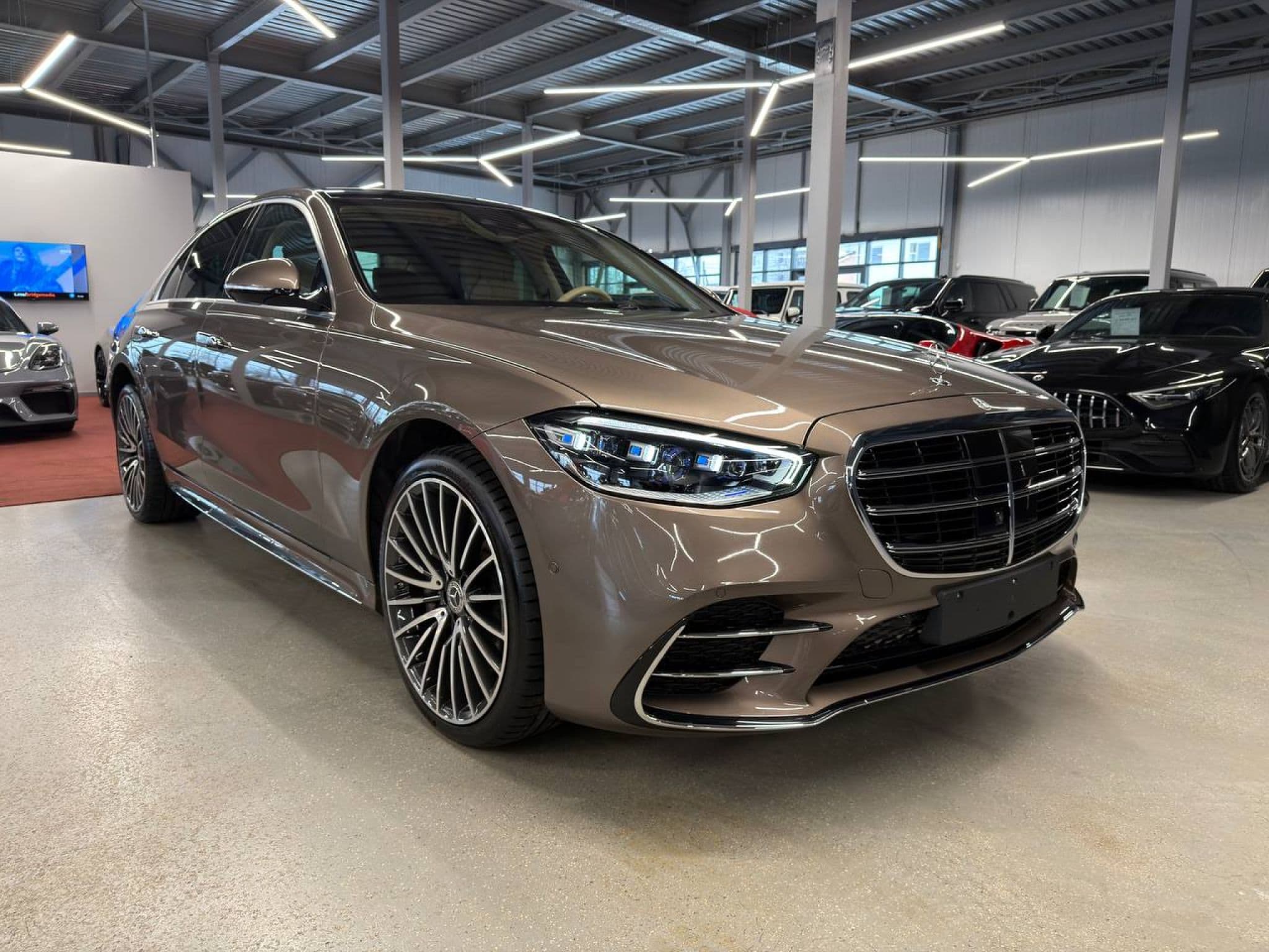 Mercedes-Benz S-Класс - 3