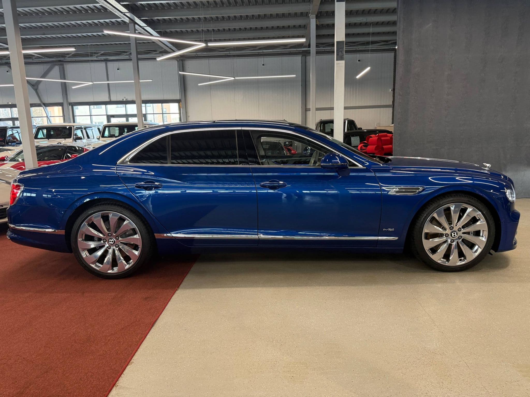 Bentley Flying Spur - 4