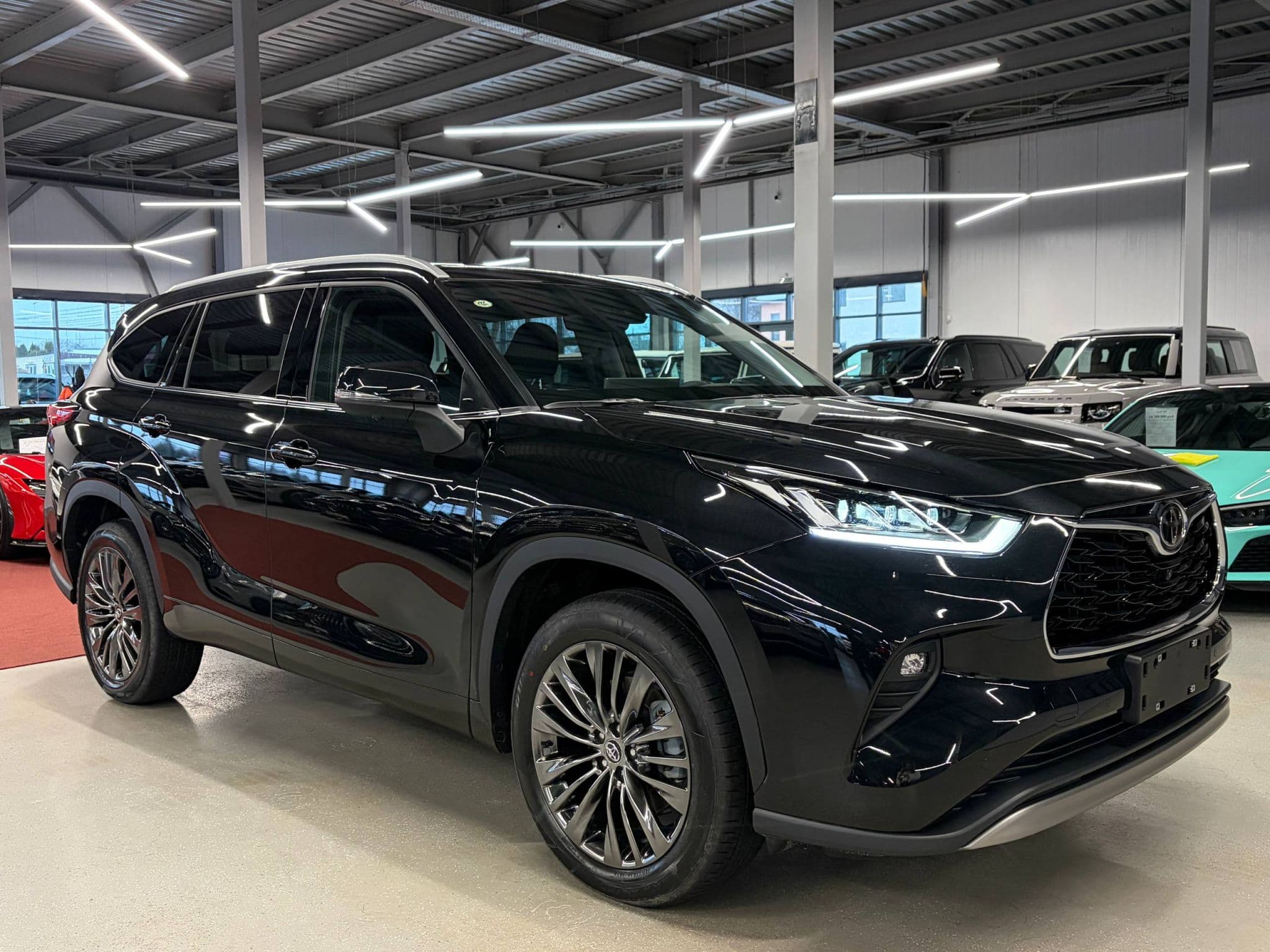 Toyota Highlander - 4