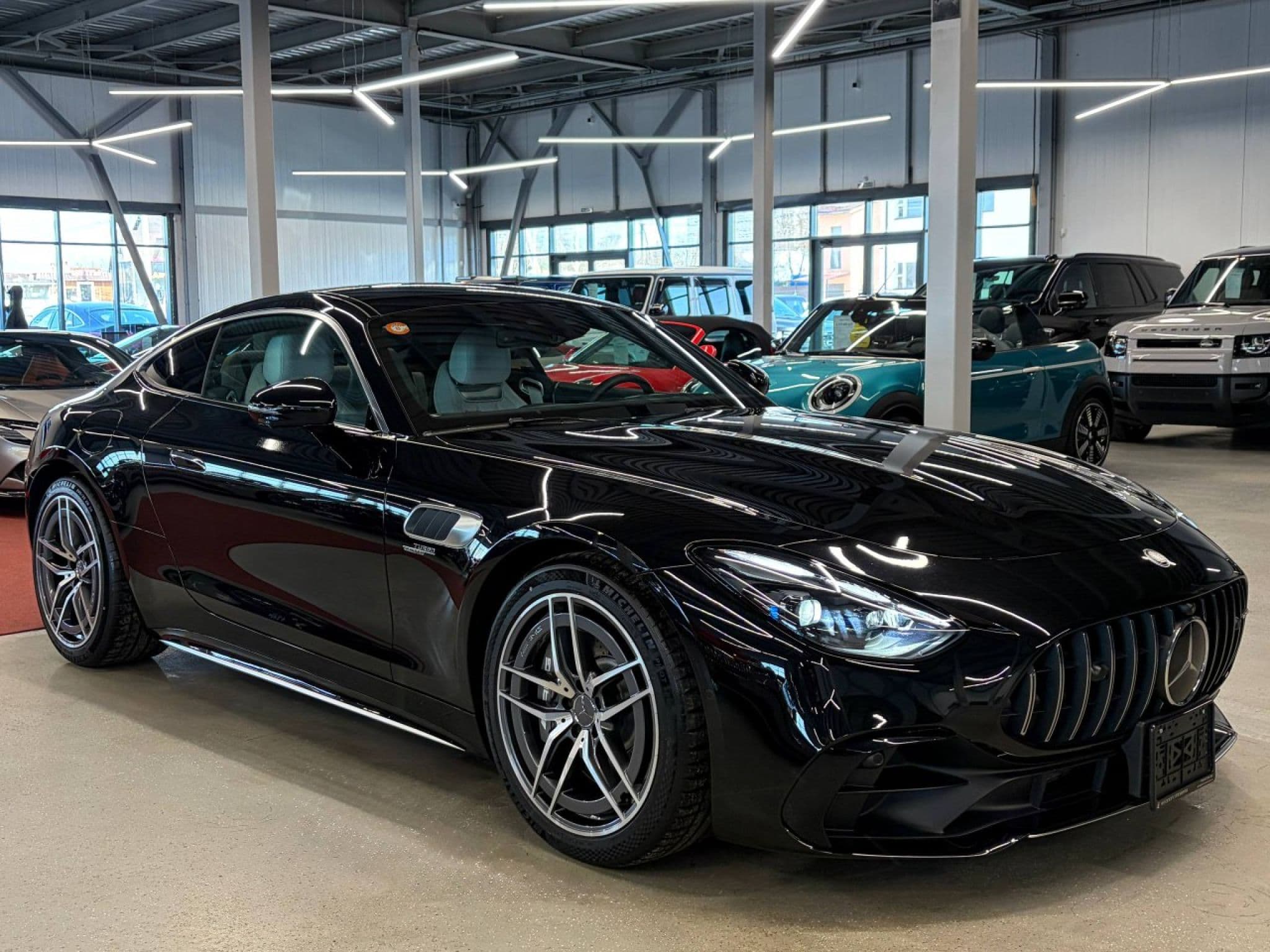 Mercedes-Benz AMG GT - 3