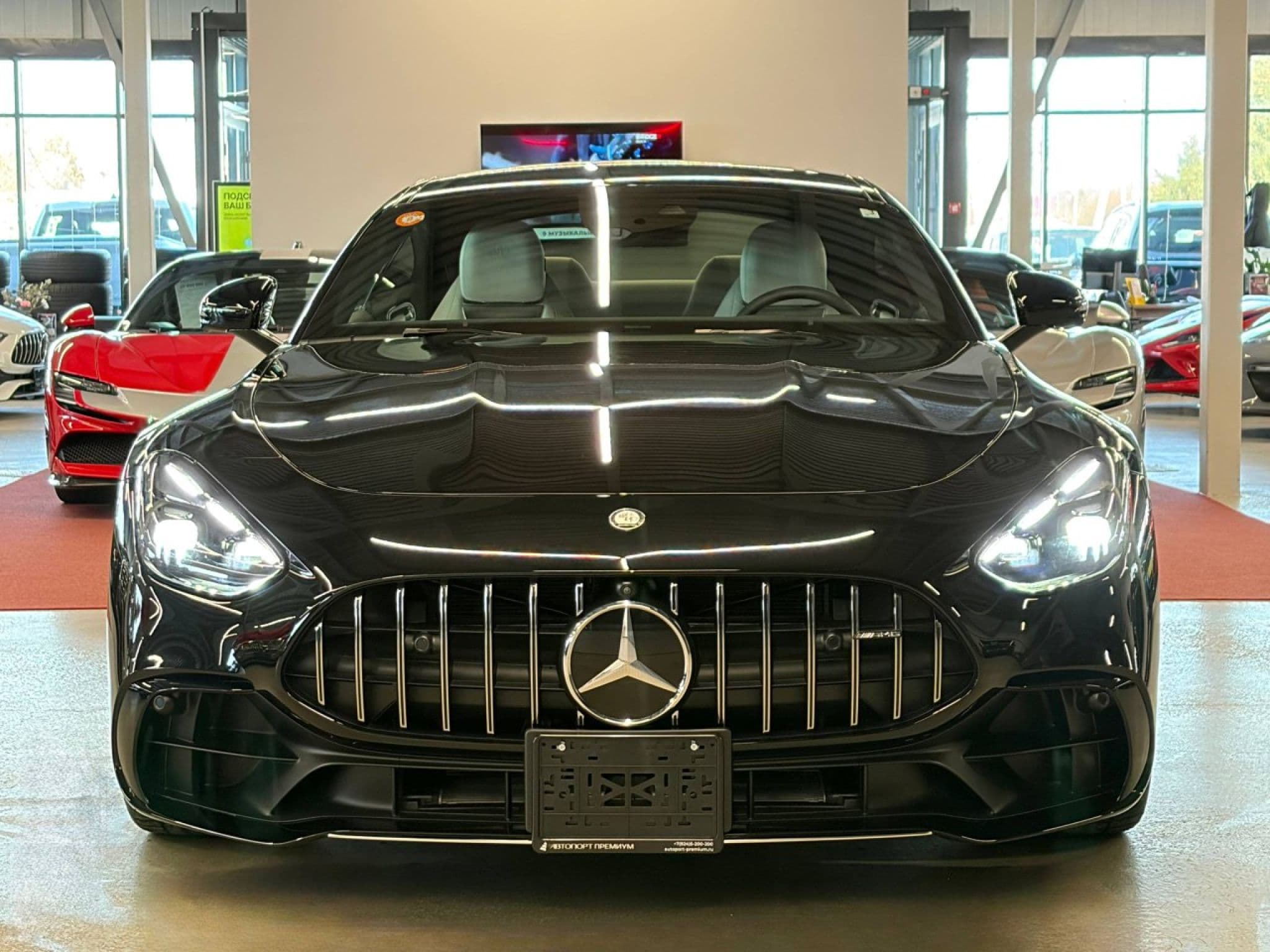 Mercedes-Benz AMG GT - 2