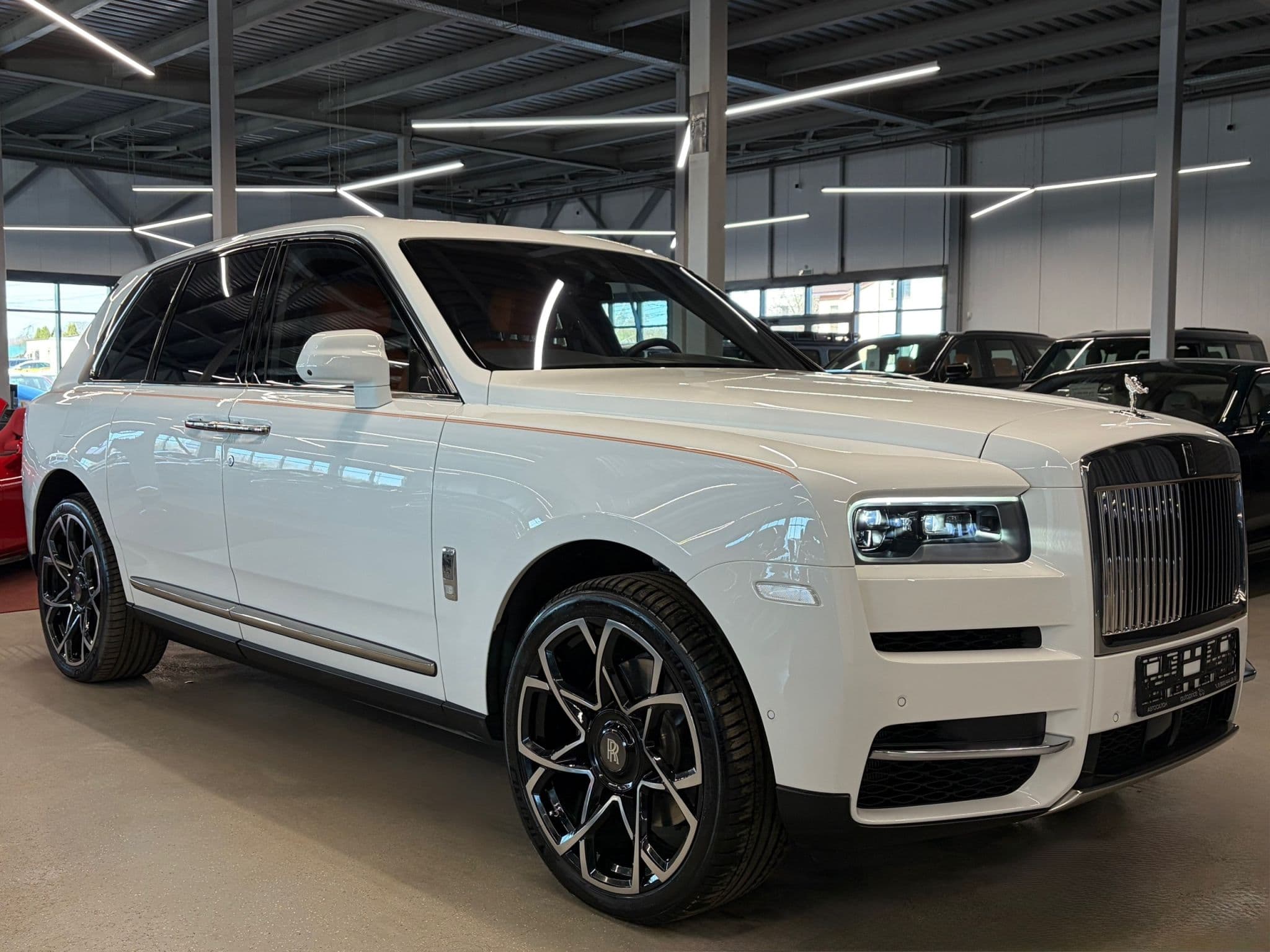 Rolls-Royce Cullinan - 3