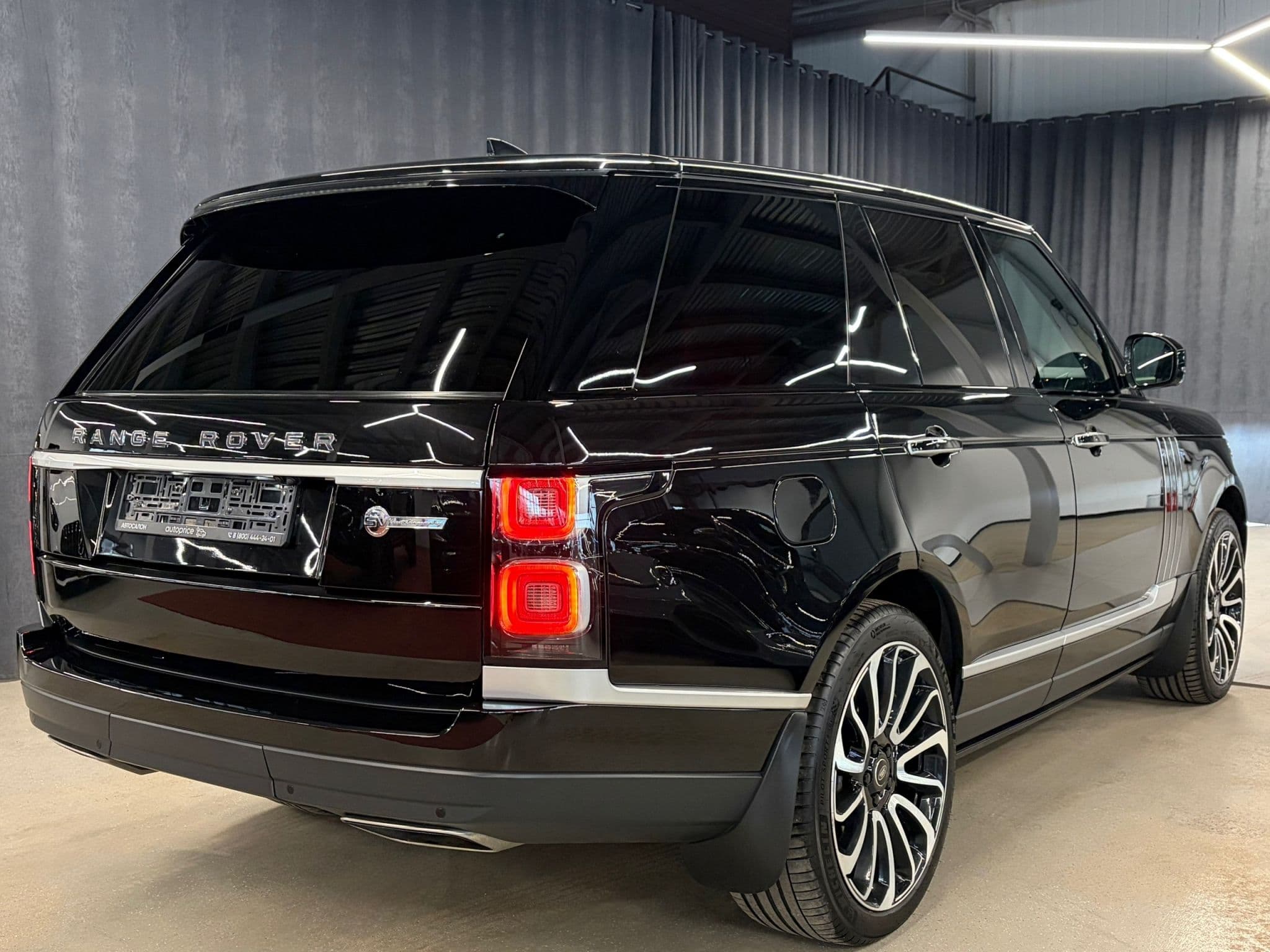 Land Rover Range Rover - 5