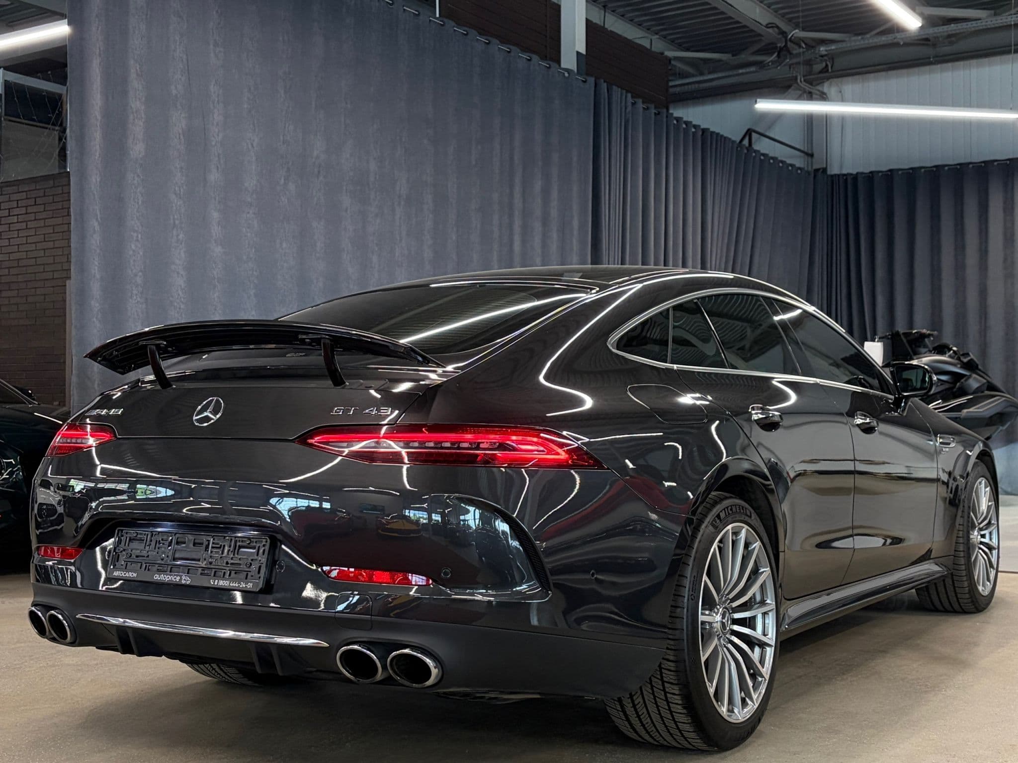 Mercedes-Benz AMG GT - 5