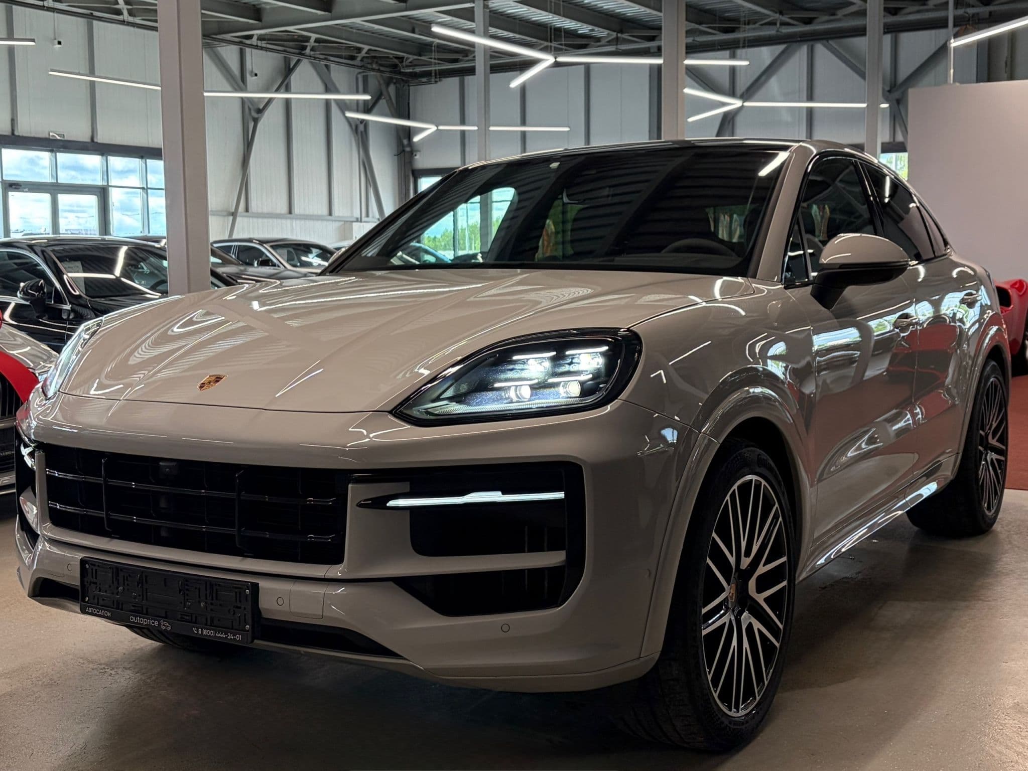 Porsche Cayenne - 1