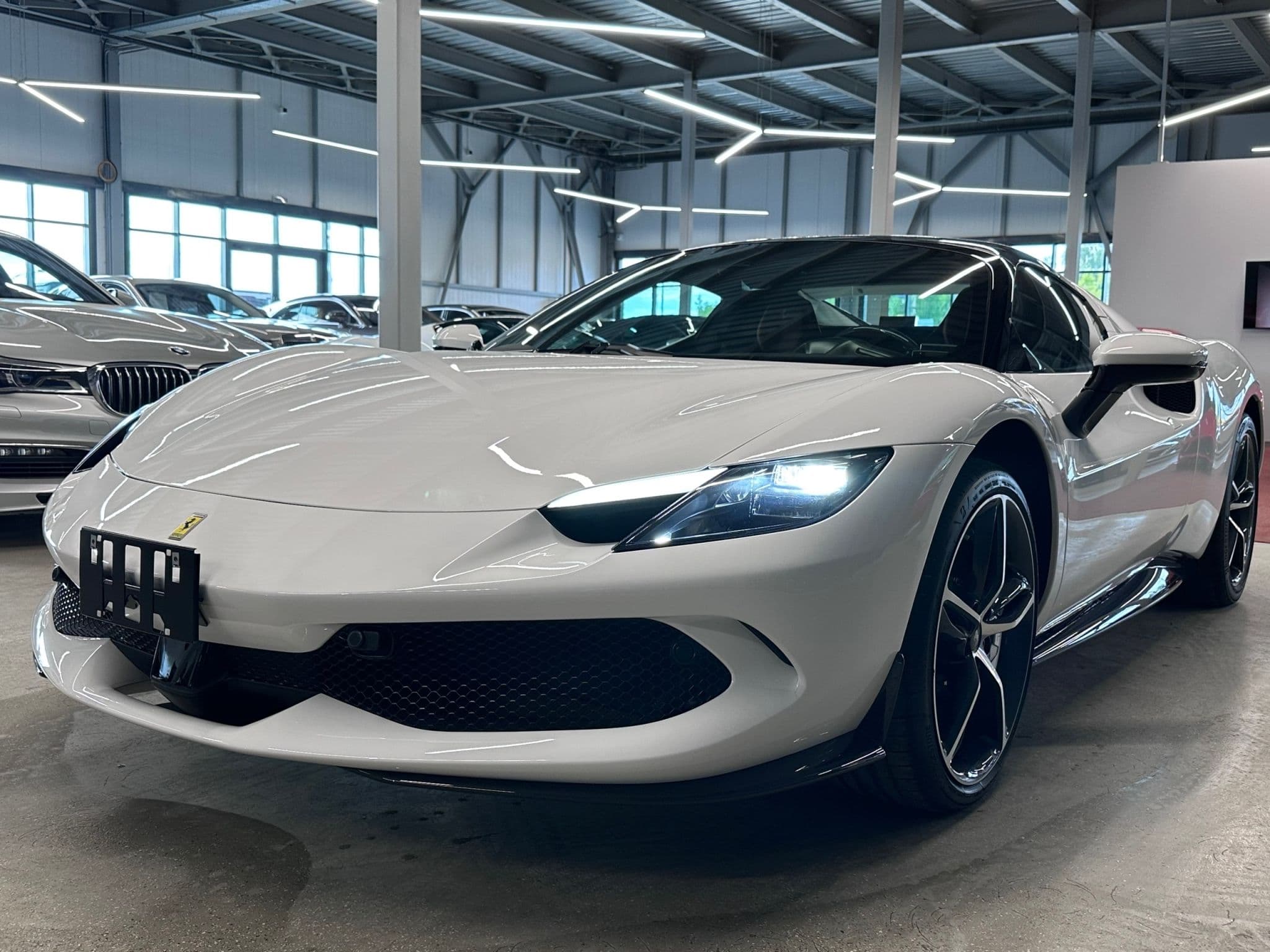 Ferrari 296 - 1