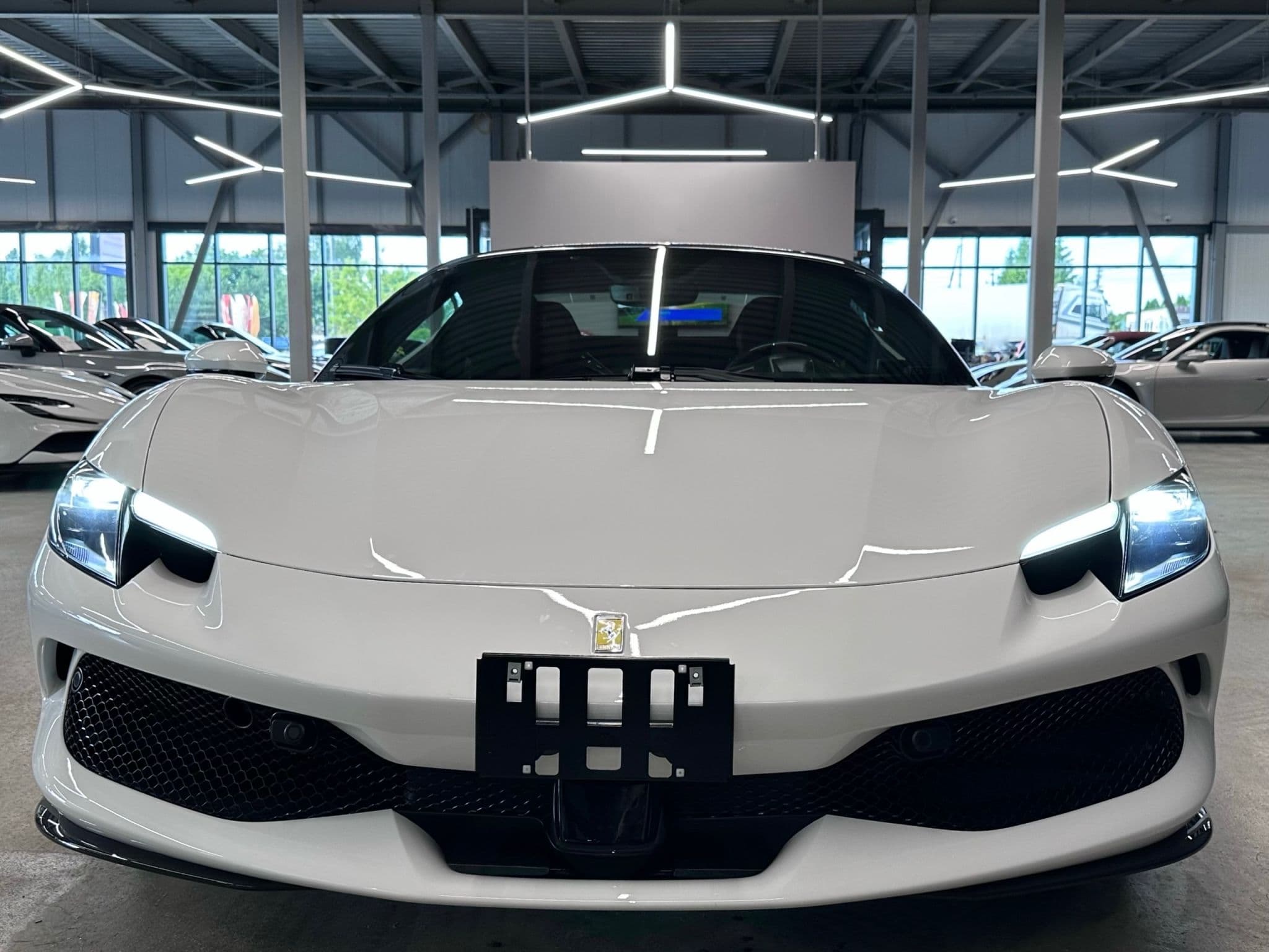 Ferrari 296 - 4