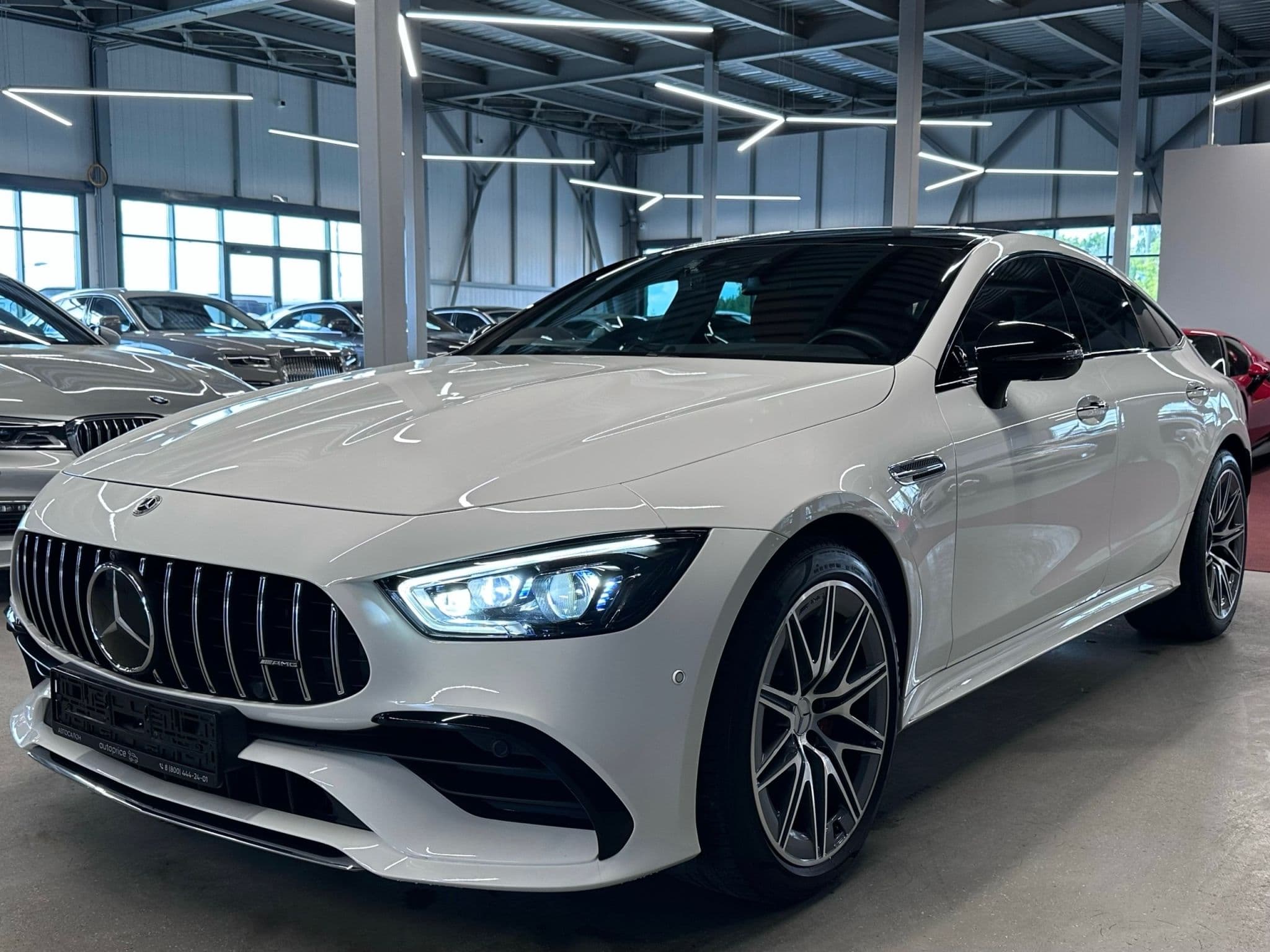 Mercedes-Benz AMG GT - 1