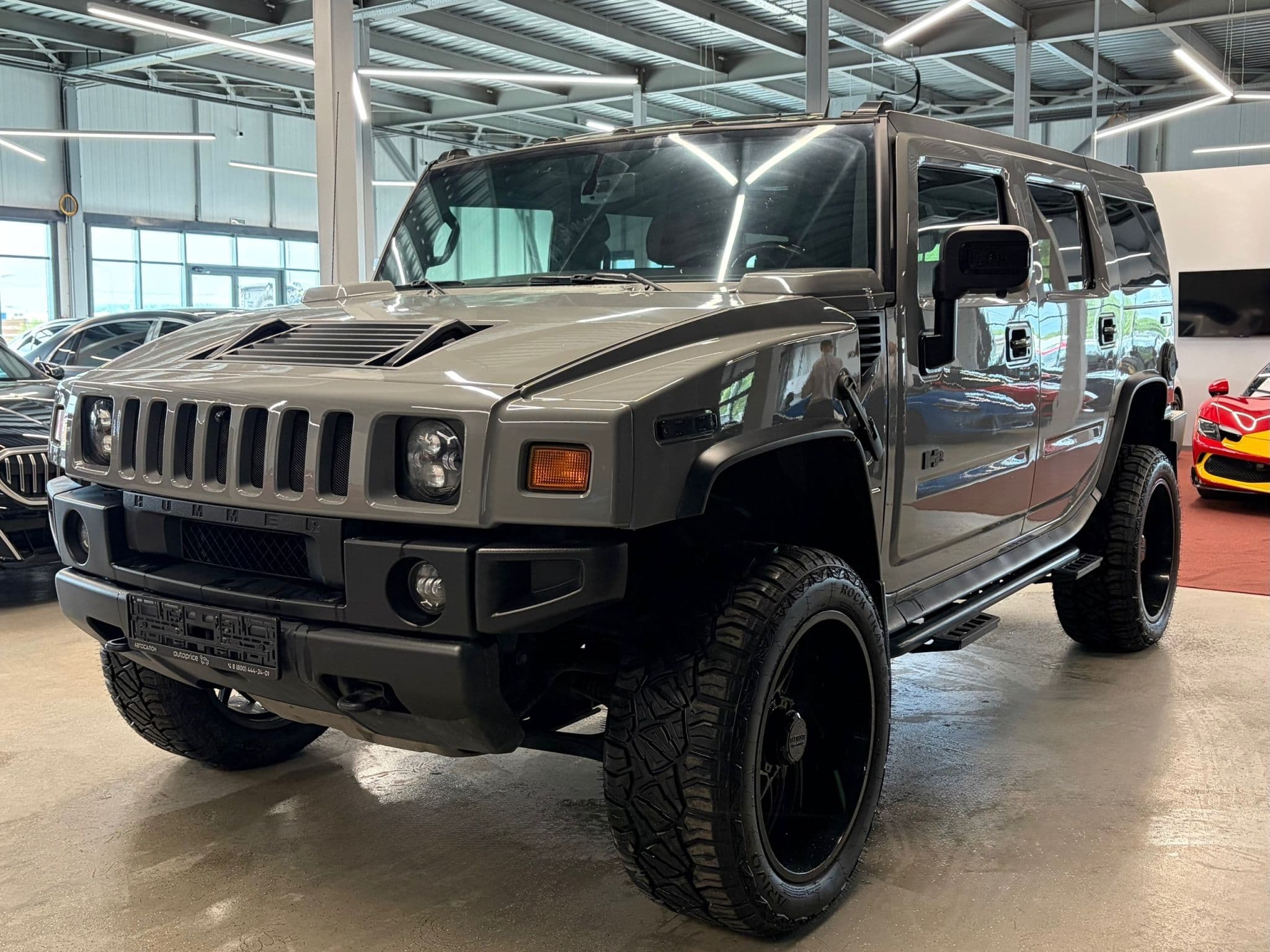 Hummer H2 - 2