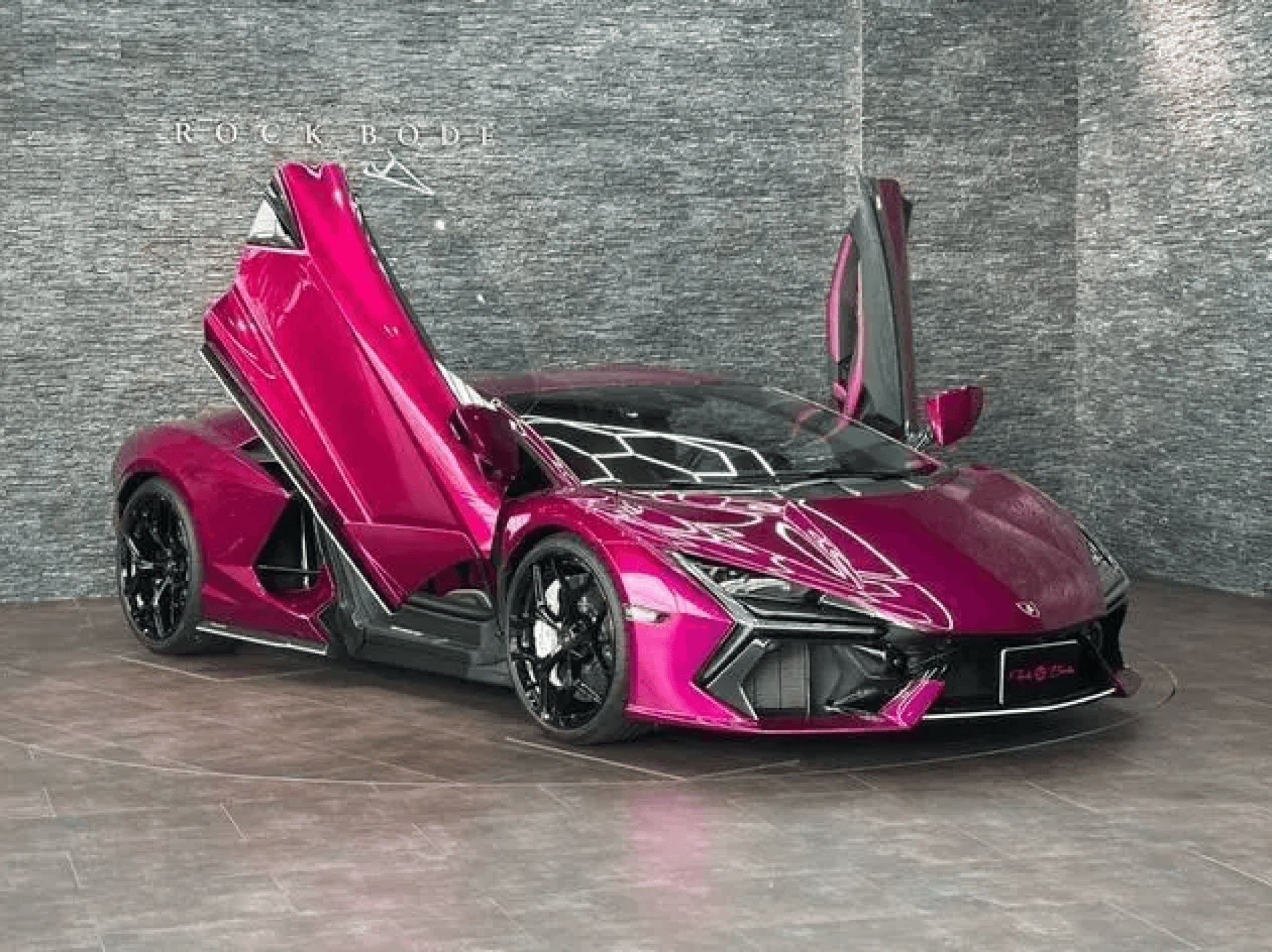 Lamborghini Revuelto - 1
