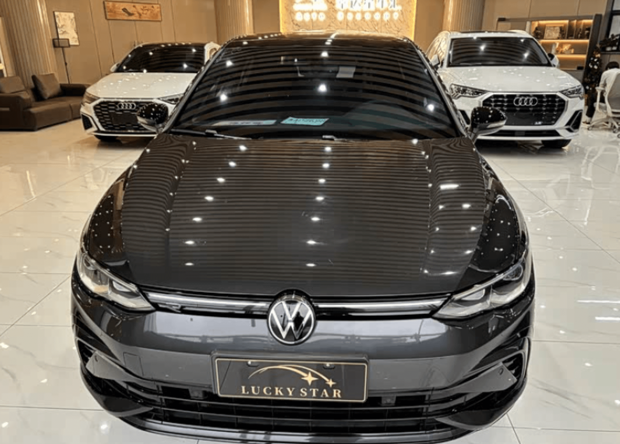 Volkswagen Golf - 5