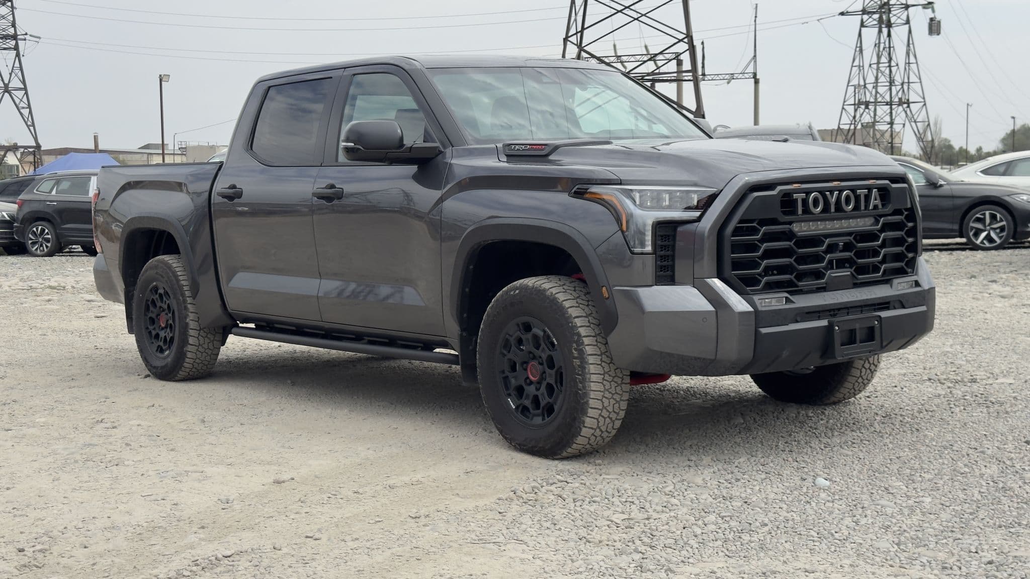 Toyota Tundra - 1