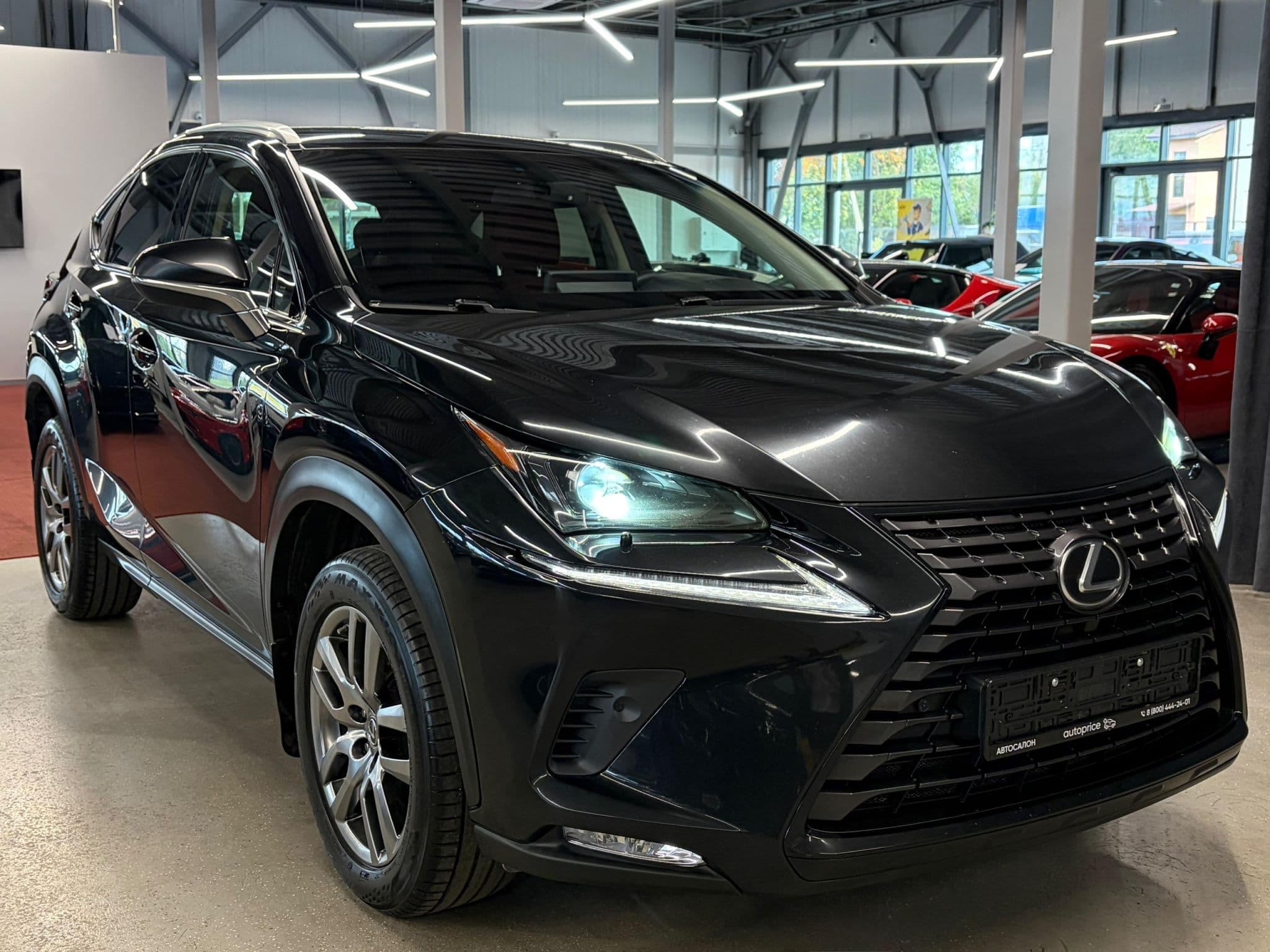 Lexus NX - 4