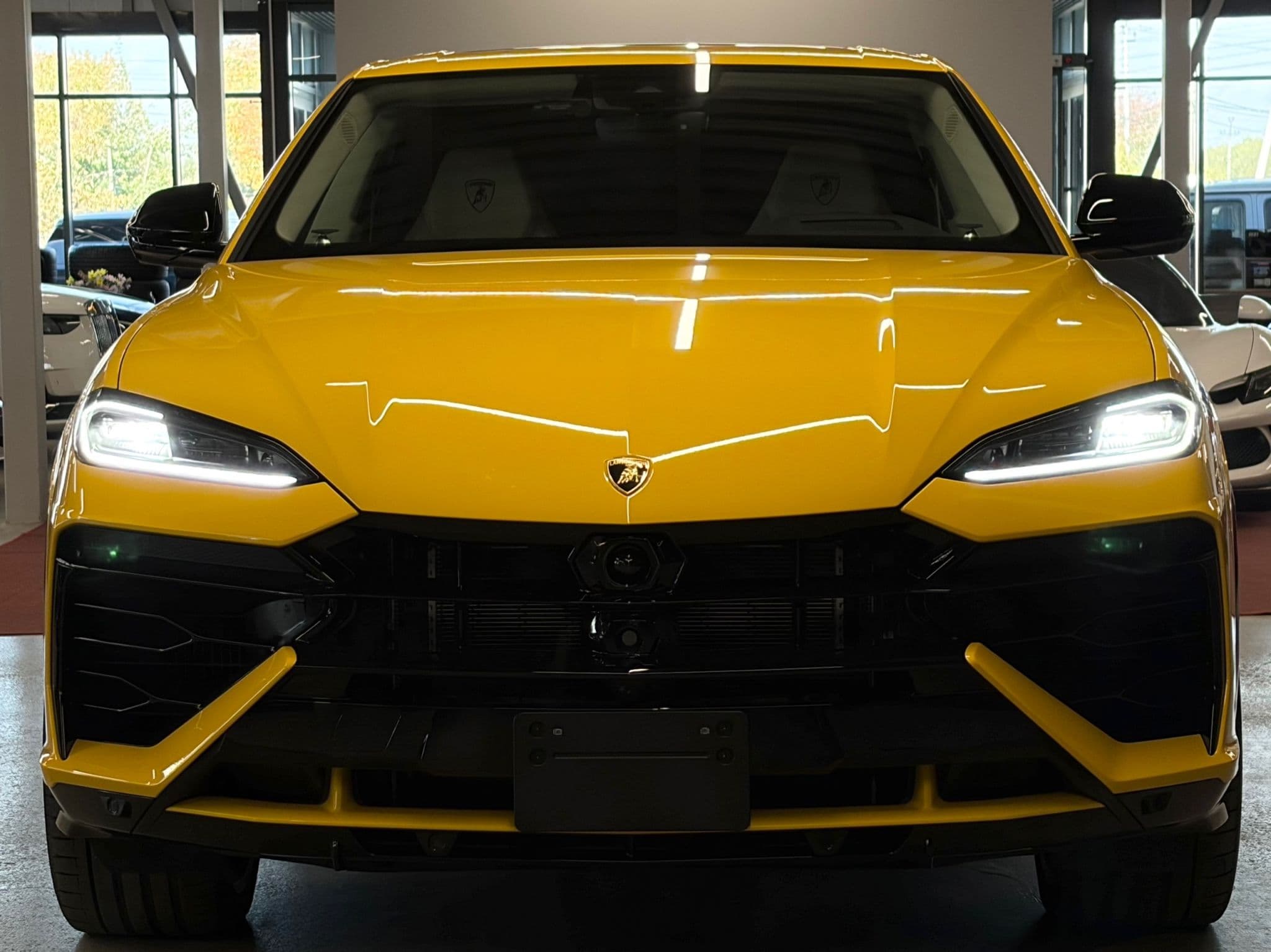 Lamborghini Urus - 3