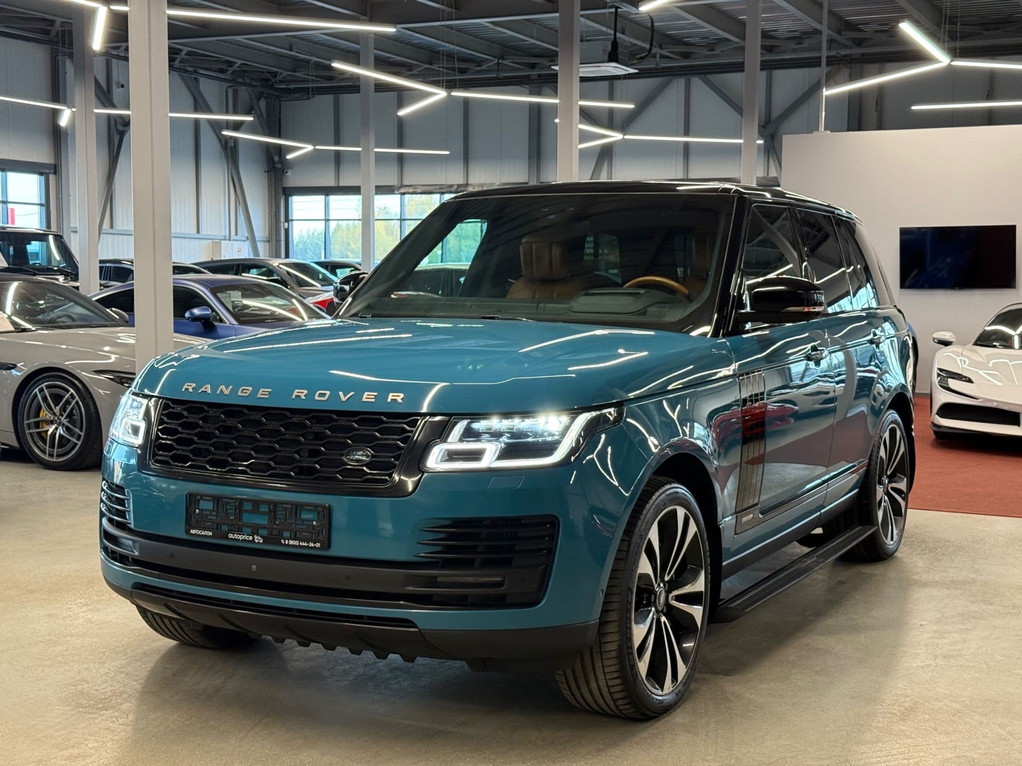 Land Rover Range Rover - 1