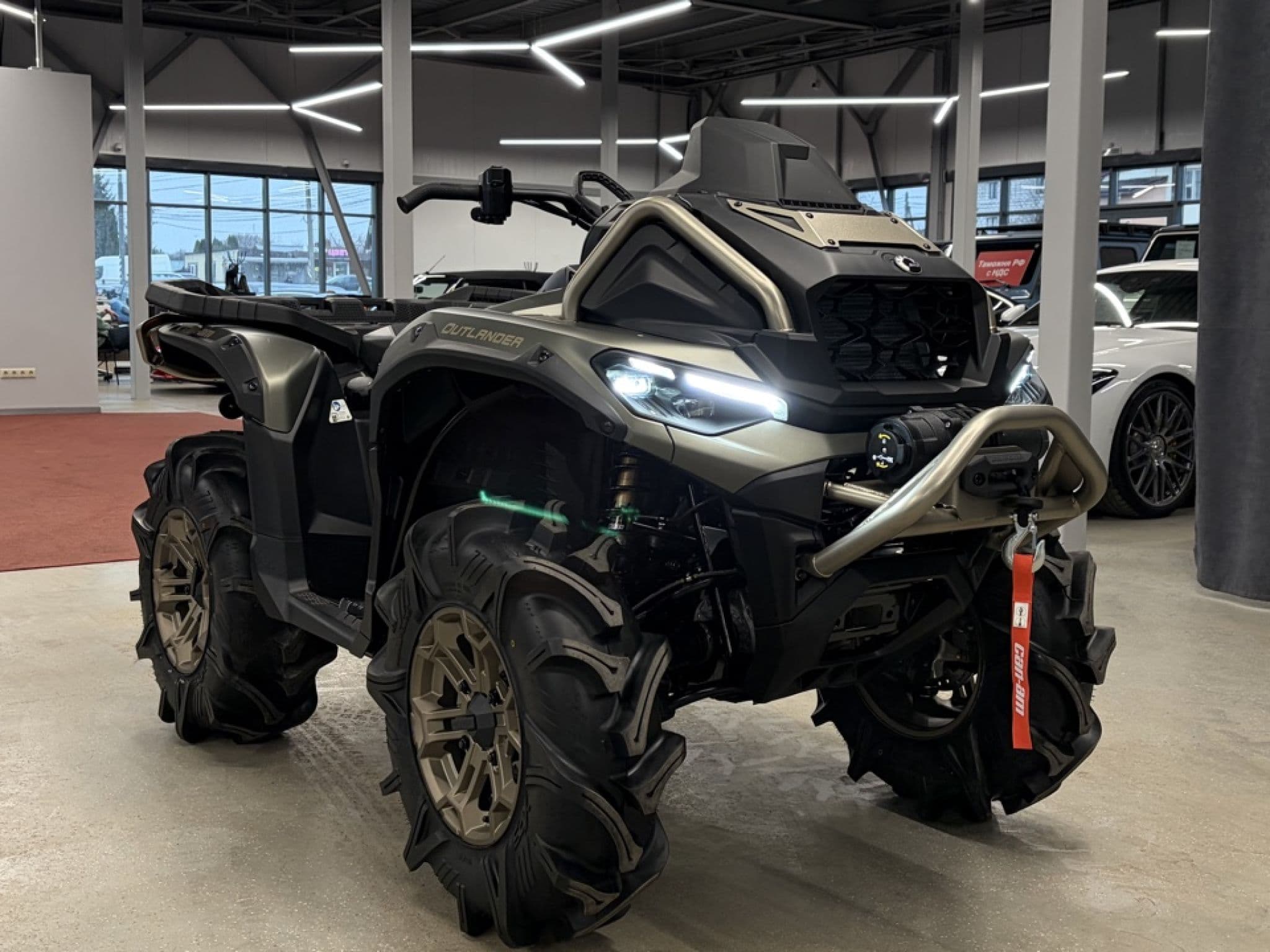 BRP Can-Am Outlander XMR 1000 EFI - 3