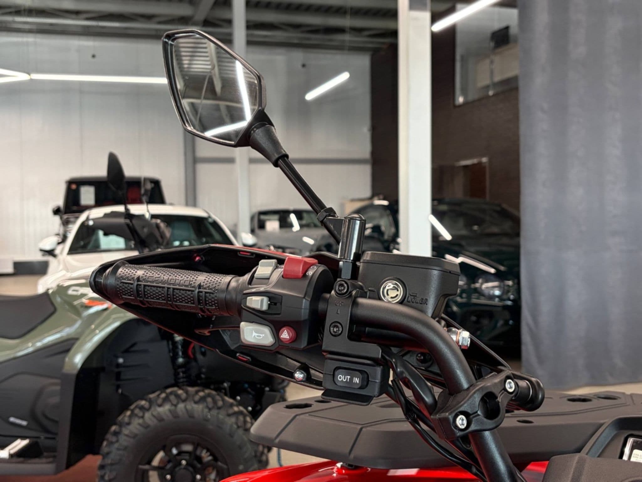 CFMOTO CFORCE 520L