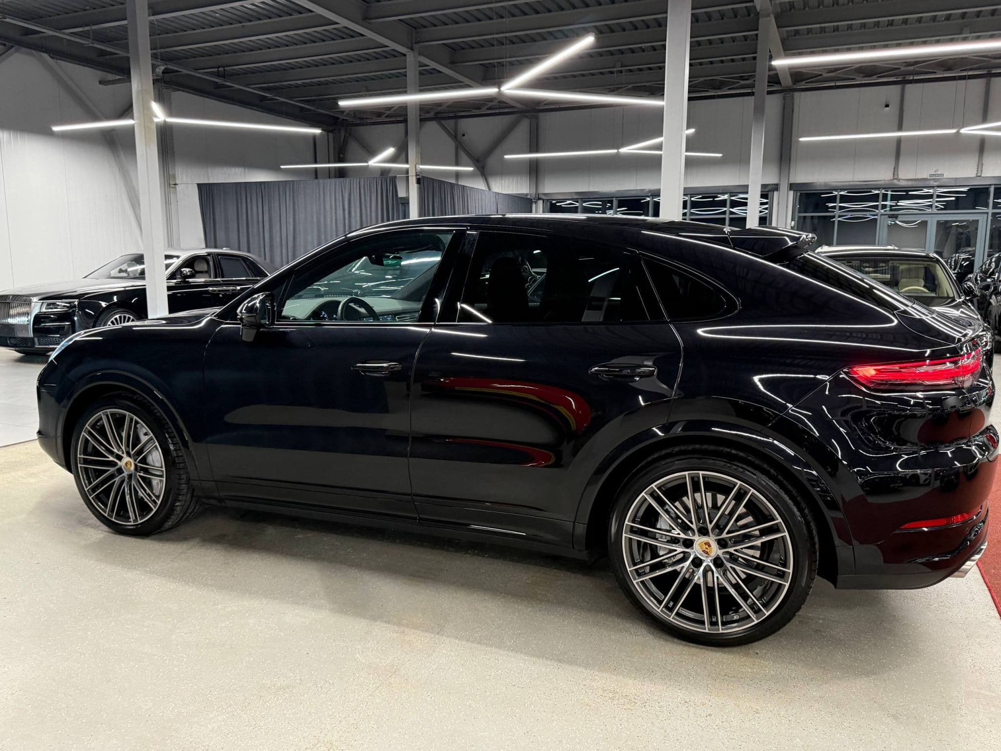 Porsche Cayenne Coupe - 5