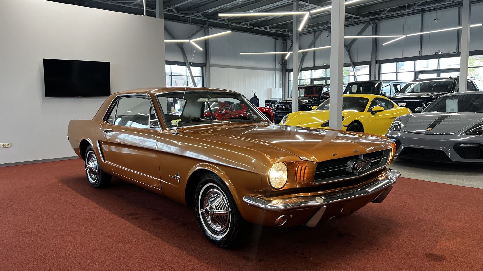 Ford Mustang - 1