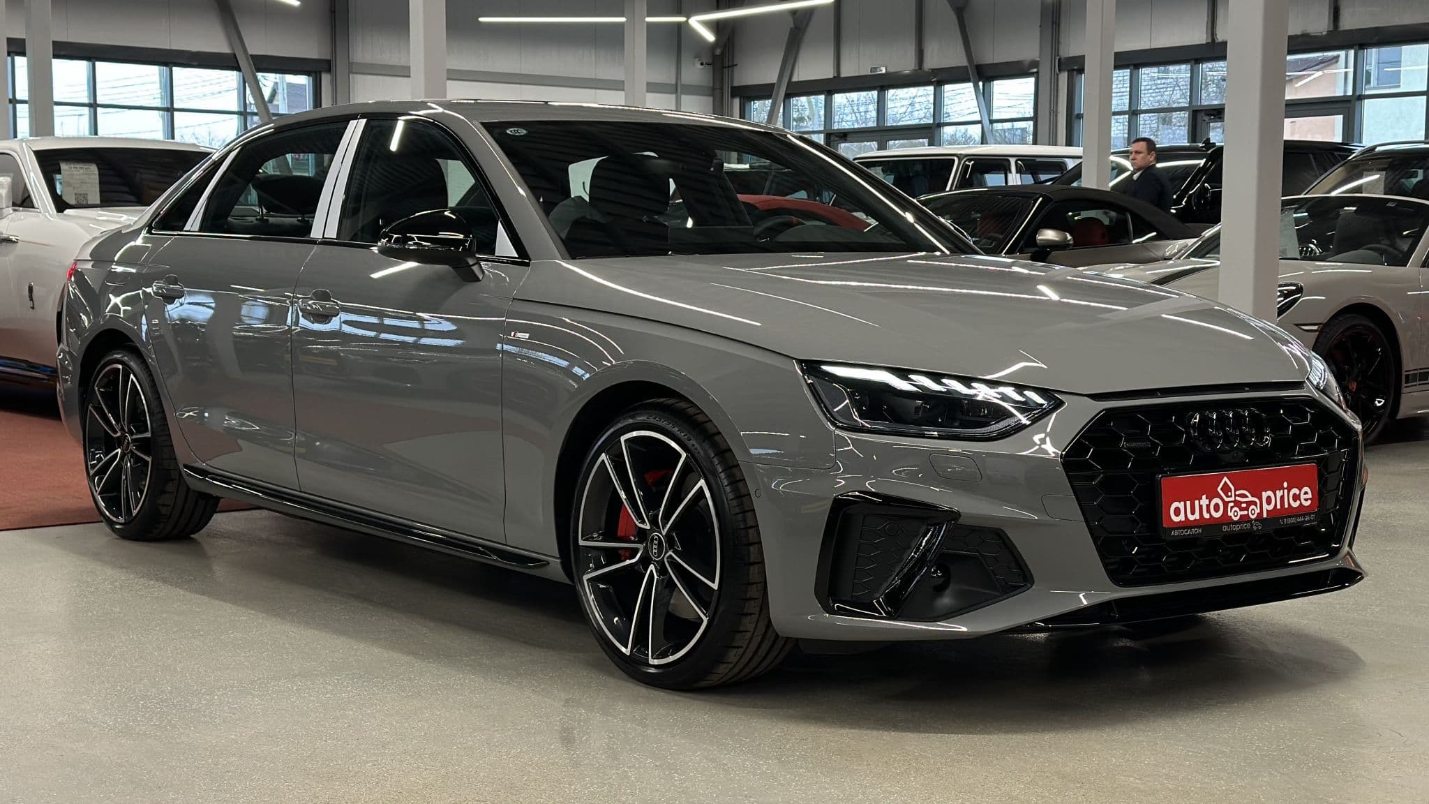 Audi A4 - 1