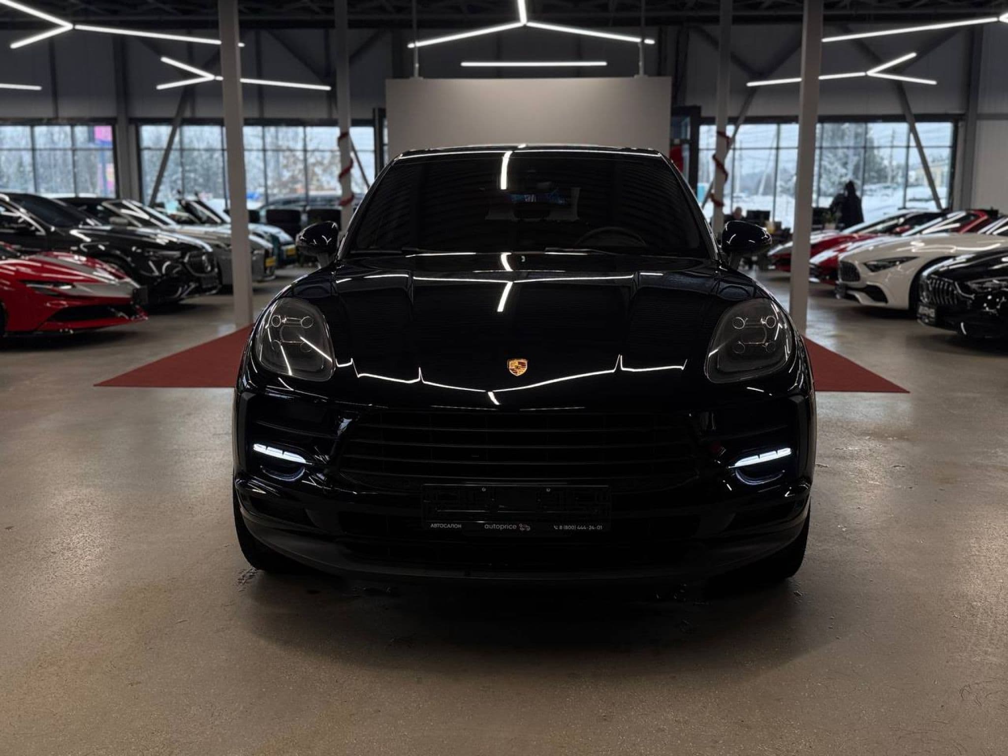 Porsche Macan - 2