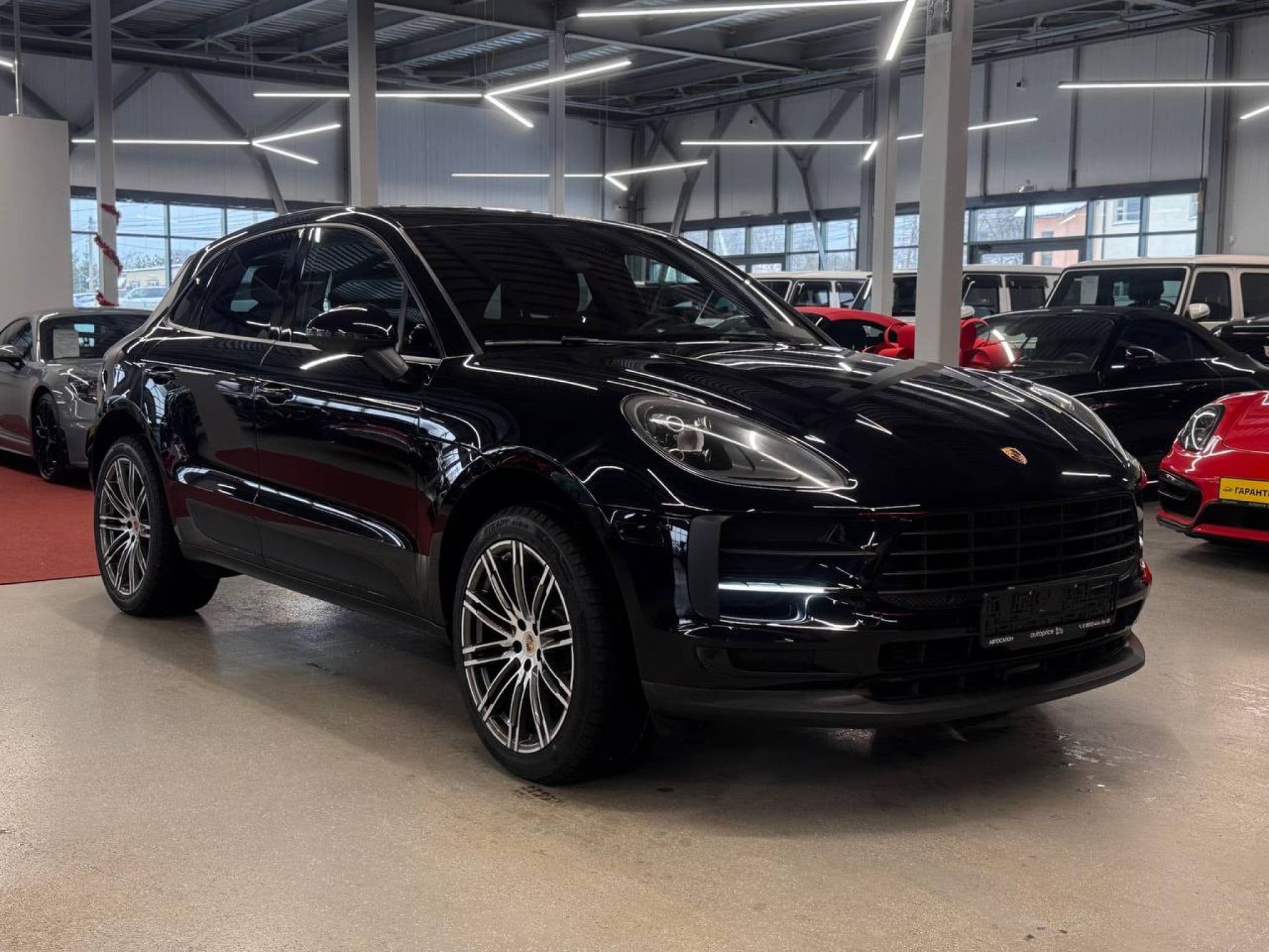 Porsche Macan - 3