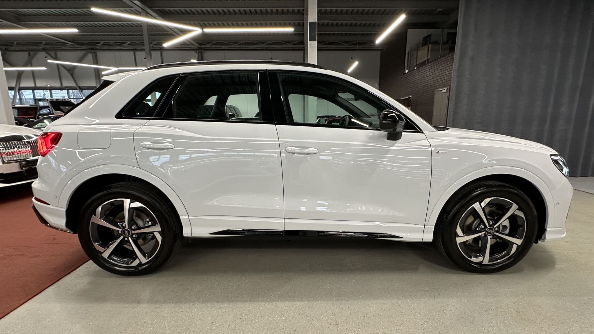 Audi Q3 - 4