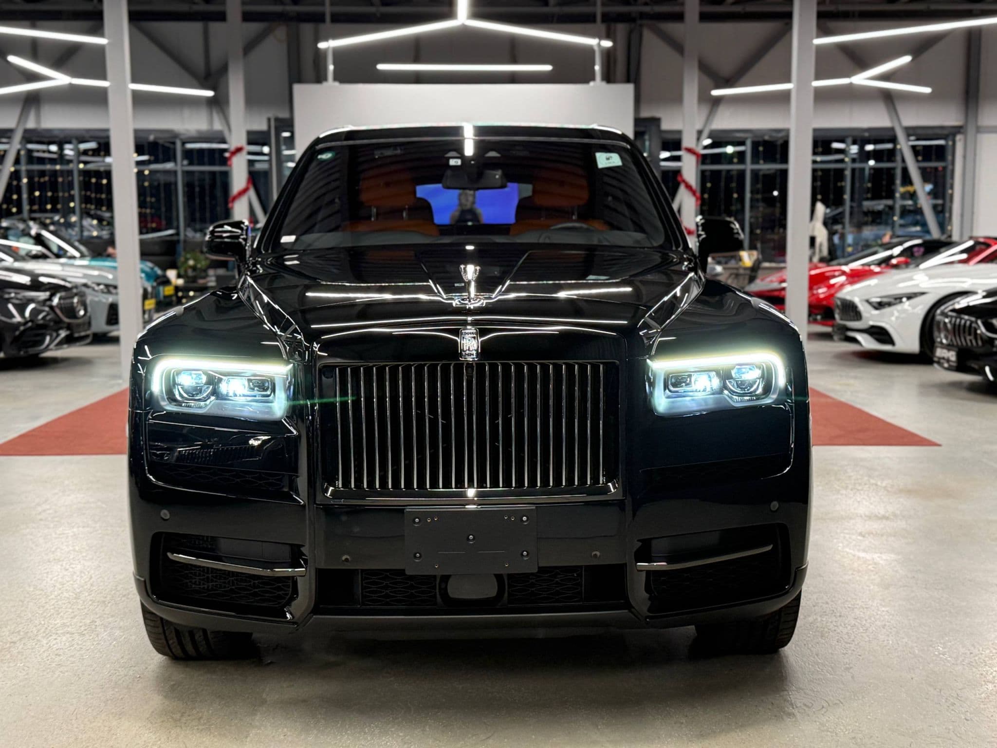 Rolls-Royce Cullinan - 2