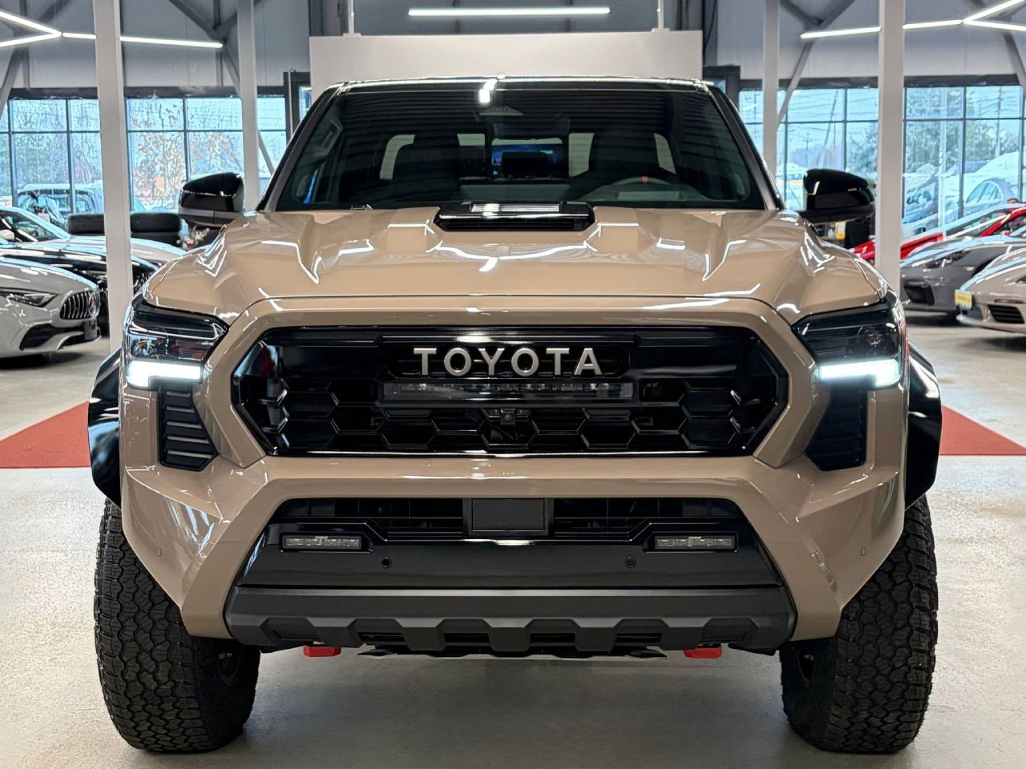 Toyota Tacoma - 2