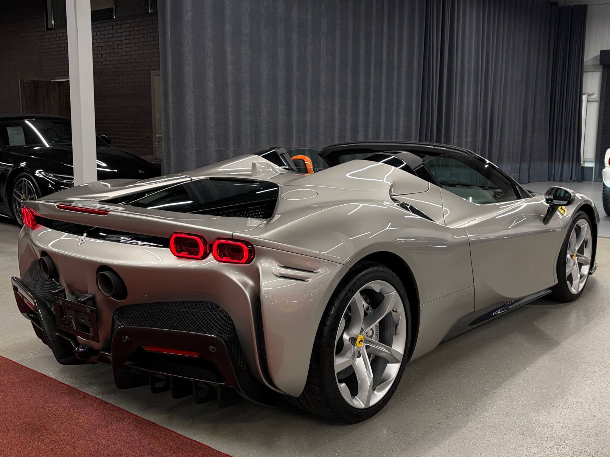 Ferrari SF90 Spider - 4