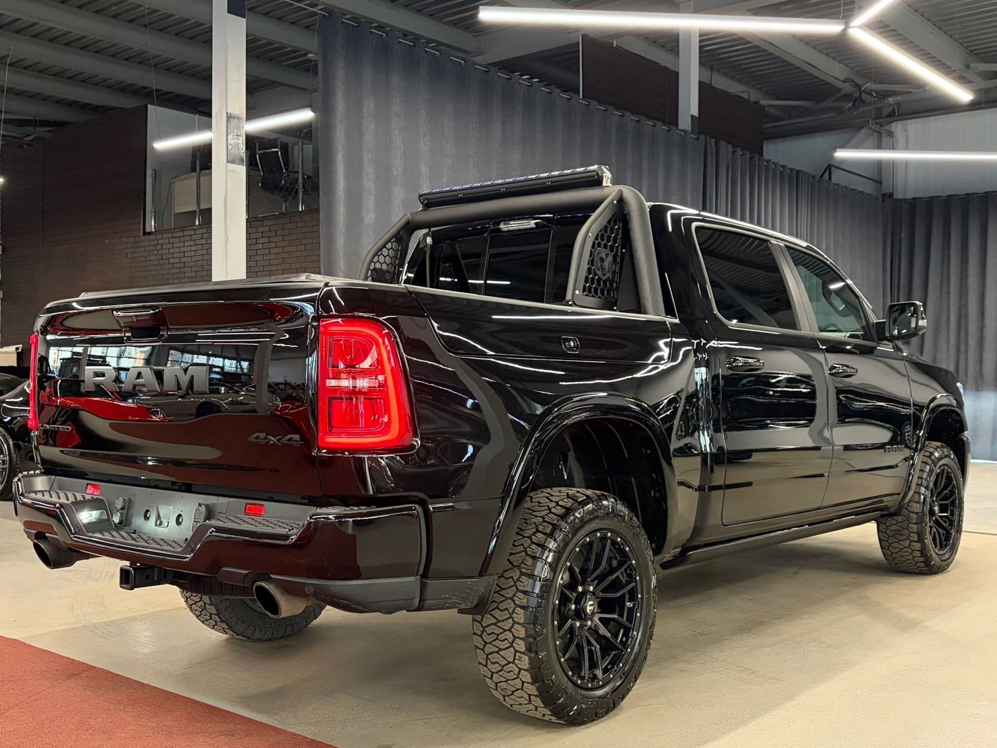 RAM 1500 - 4