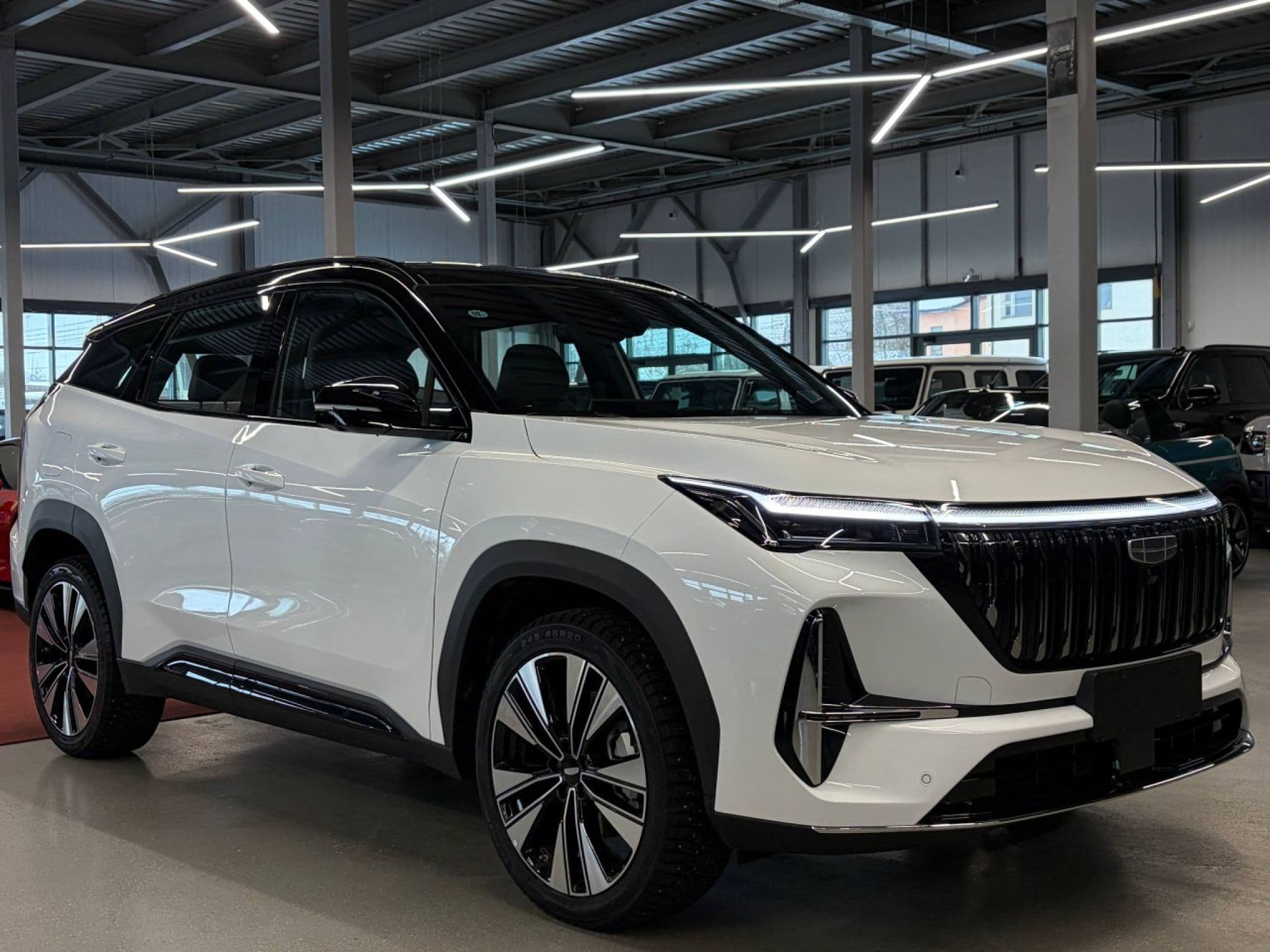 Geely Atlas - 3