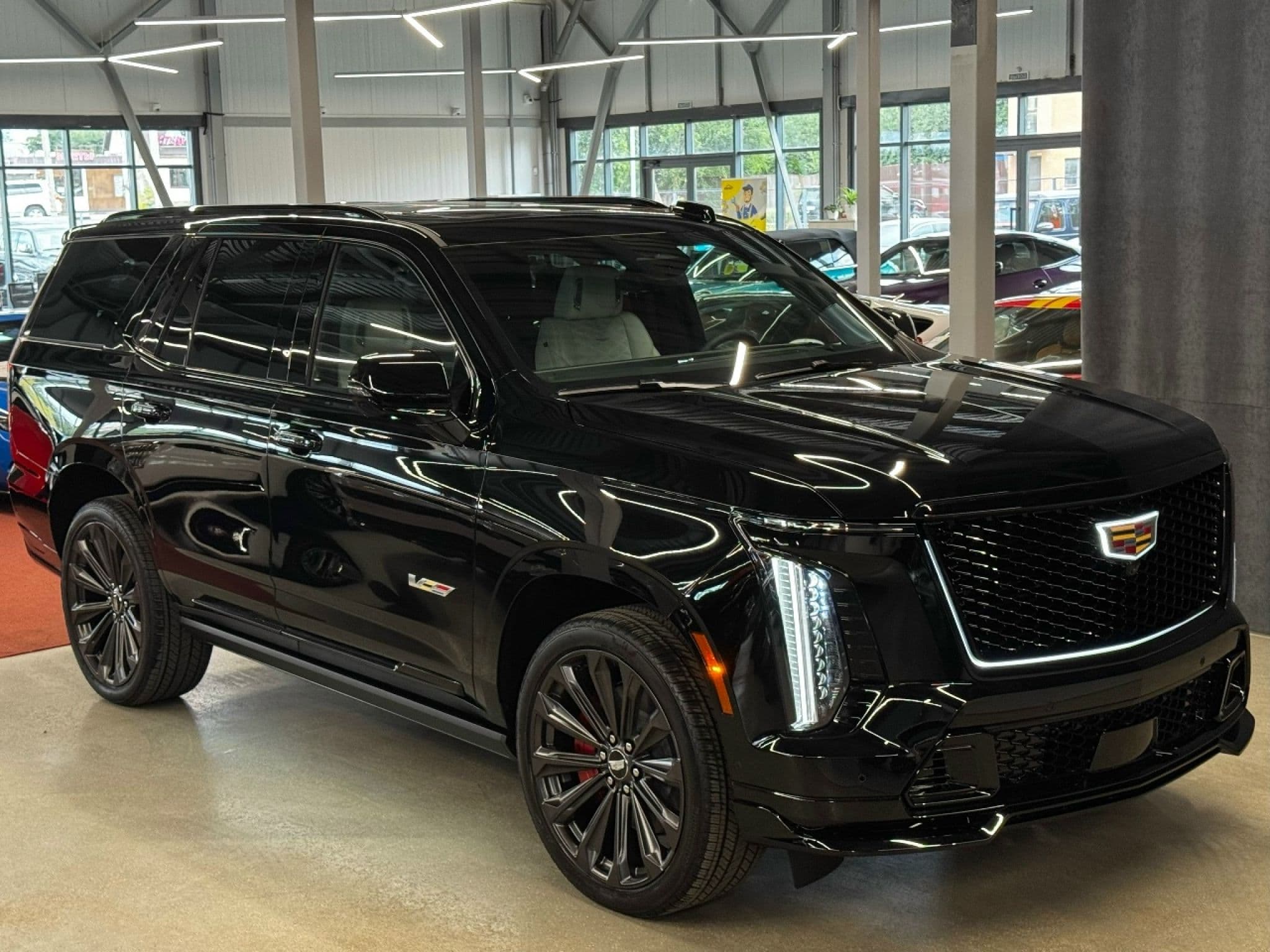 Cadillac Escalade-V - 4