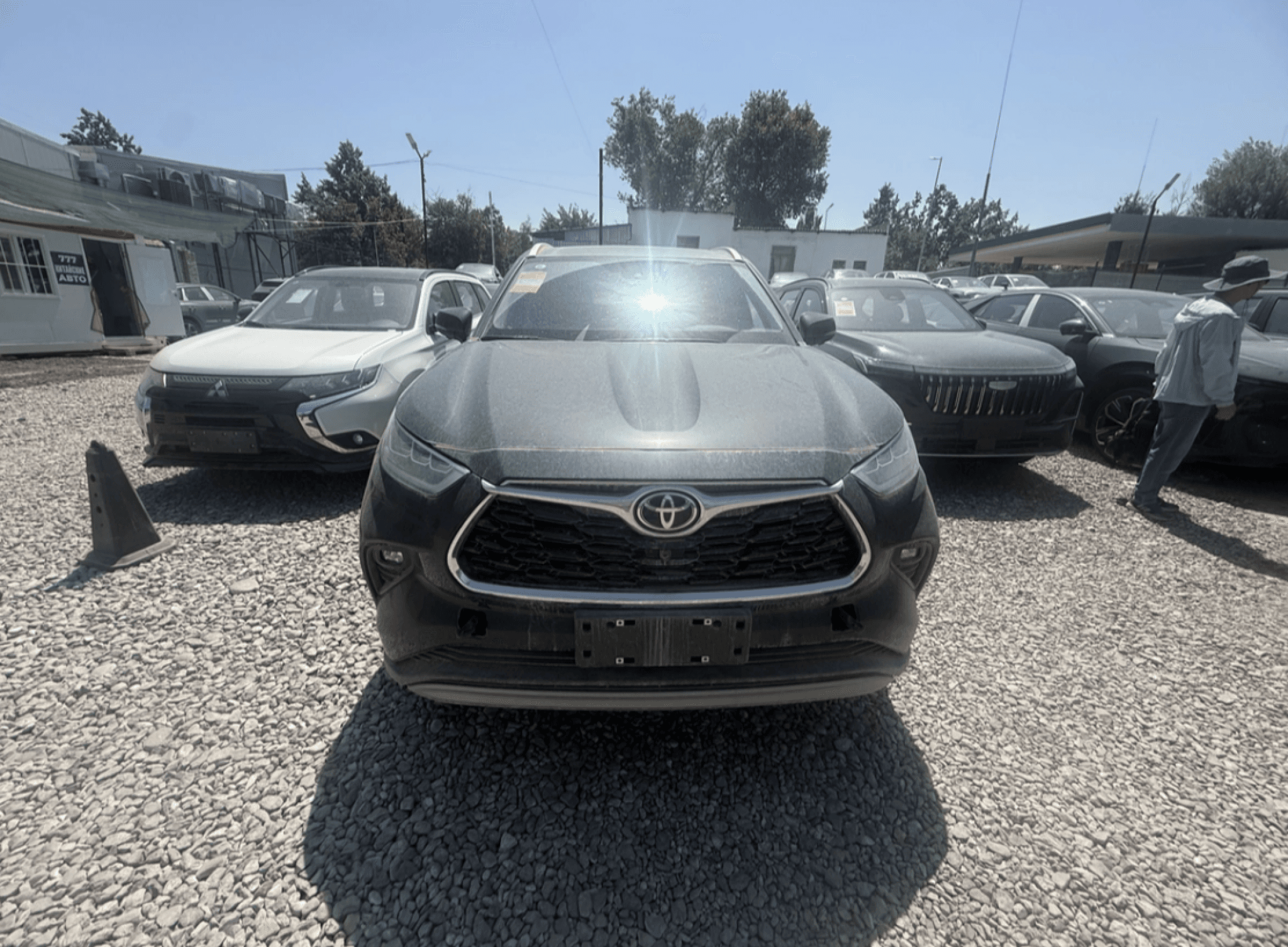 Toyota Highlander - 1