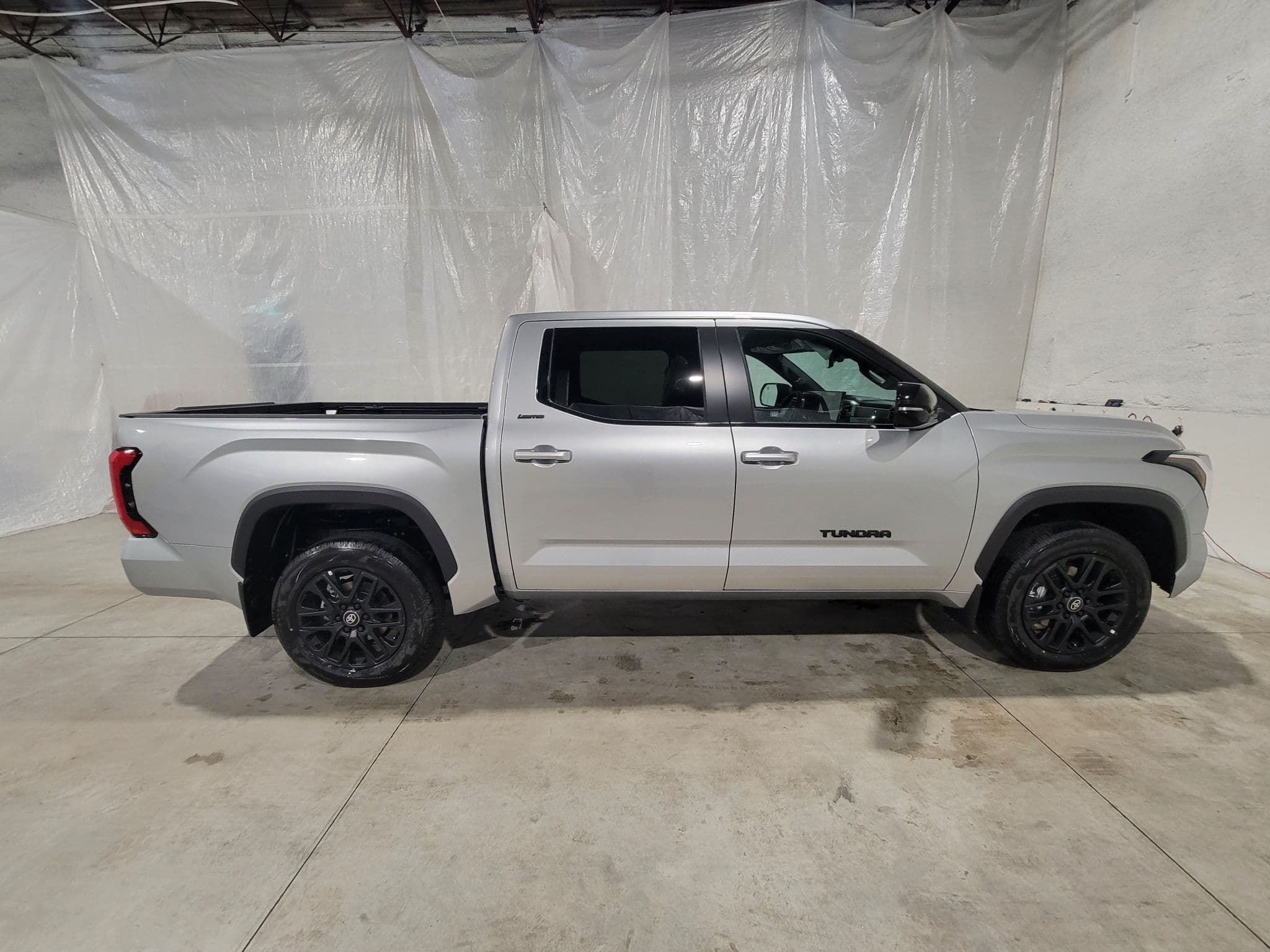 Toyota Tundra - 4